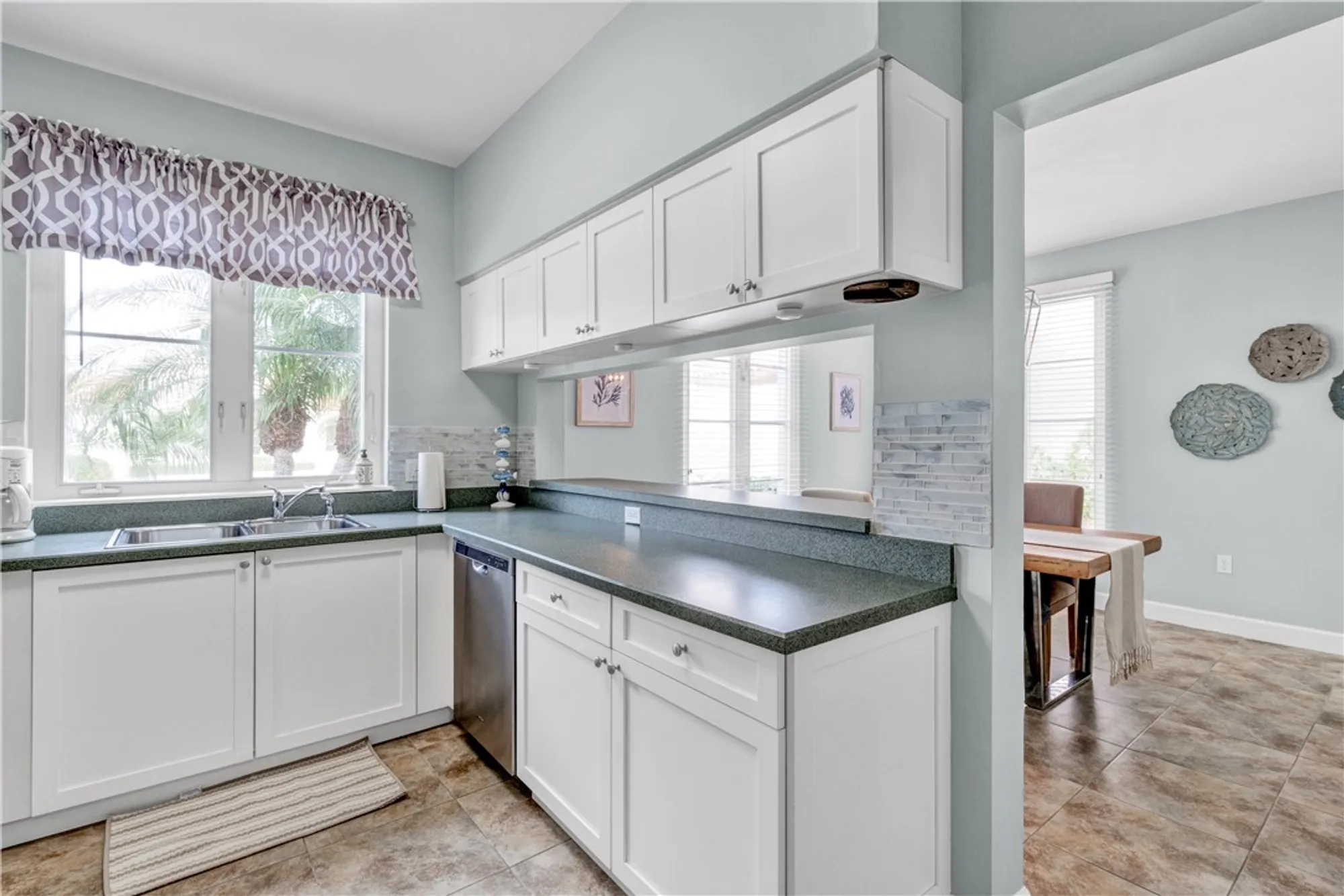 Property Slideshow image 12 of 30 | 4928 wood duck cir, Vero Beach, FL, 32967