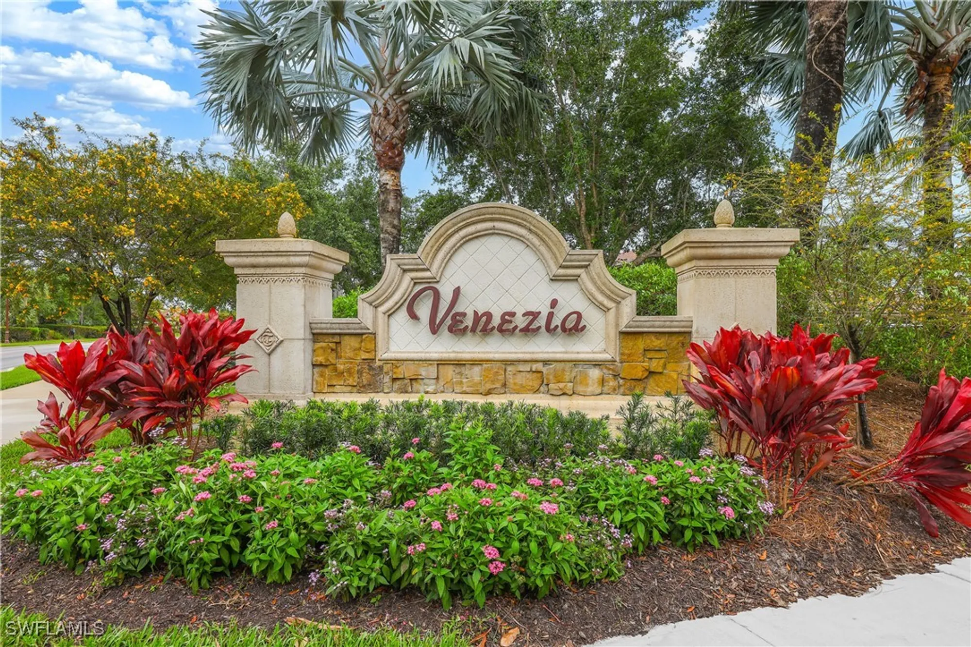Property Slideshow image 28 of 39 | 9832 venezia cir unit 1025, Naples, FL, 34113