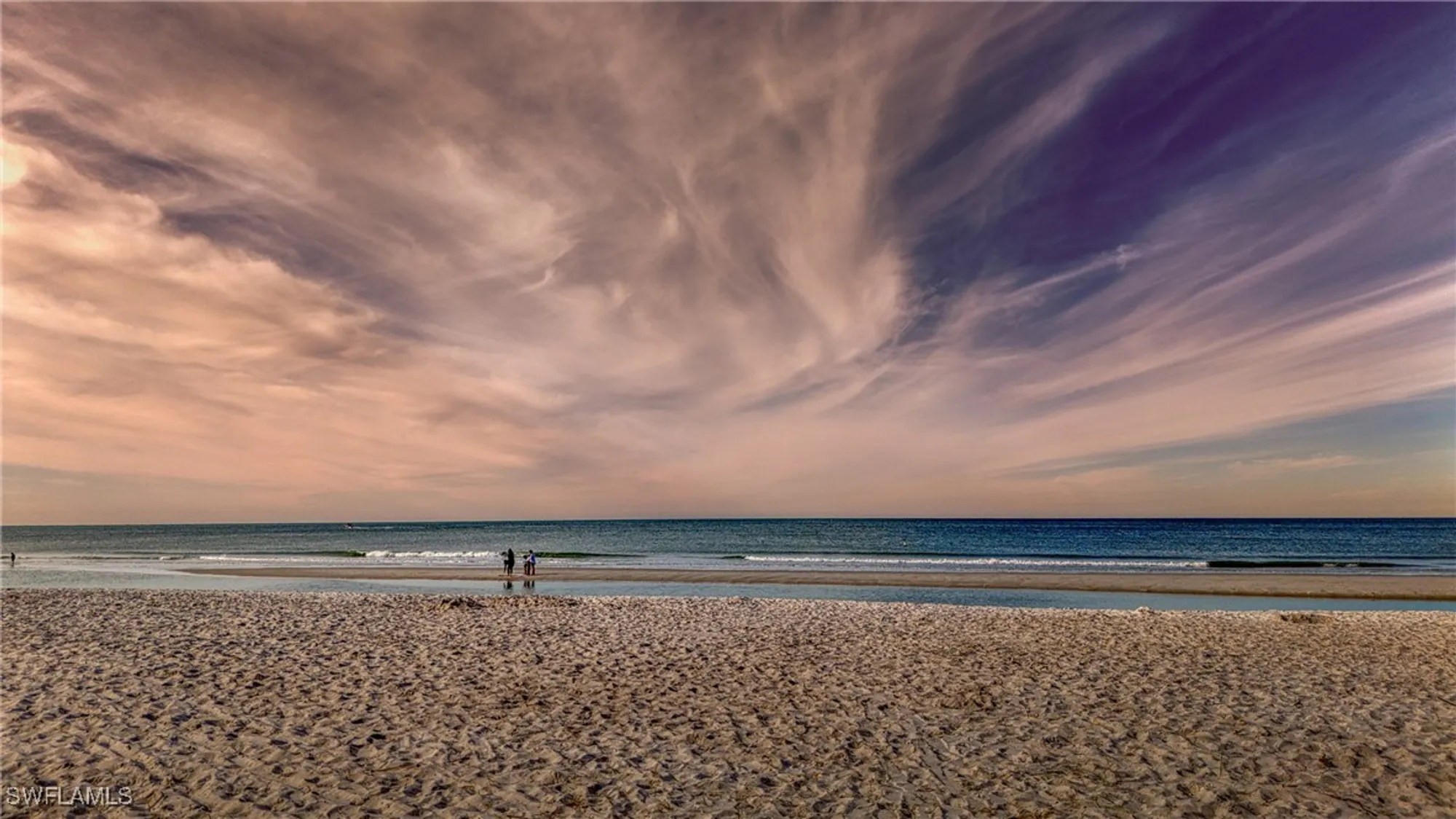 Property Slideshow image 42 of 48 | 1977 gulf shore blvd 302, Naples, FL, 34102