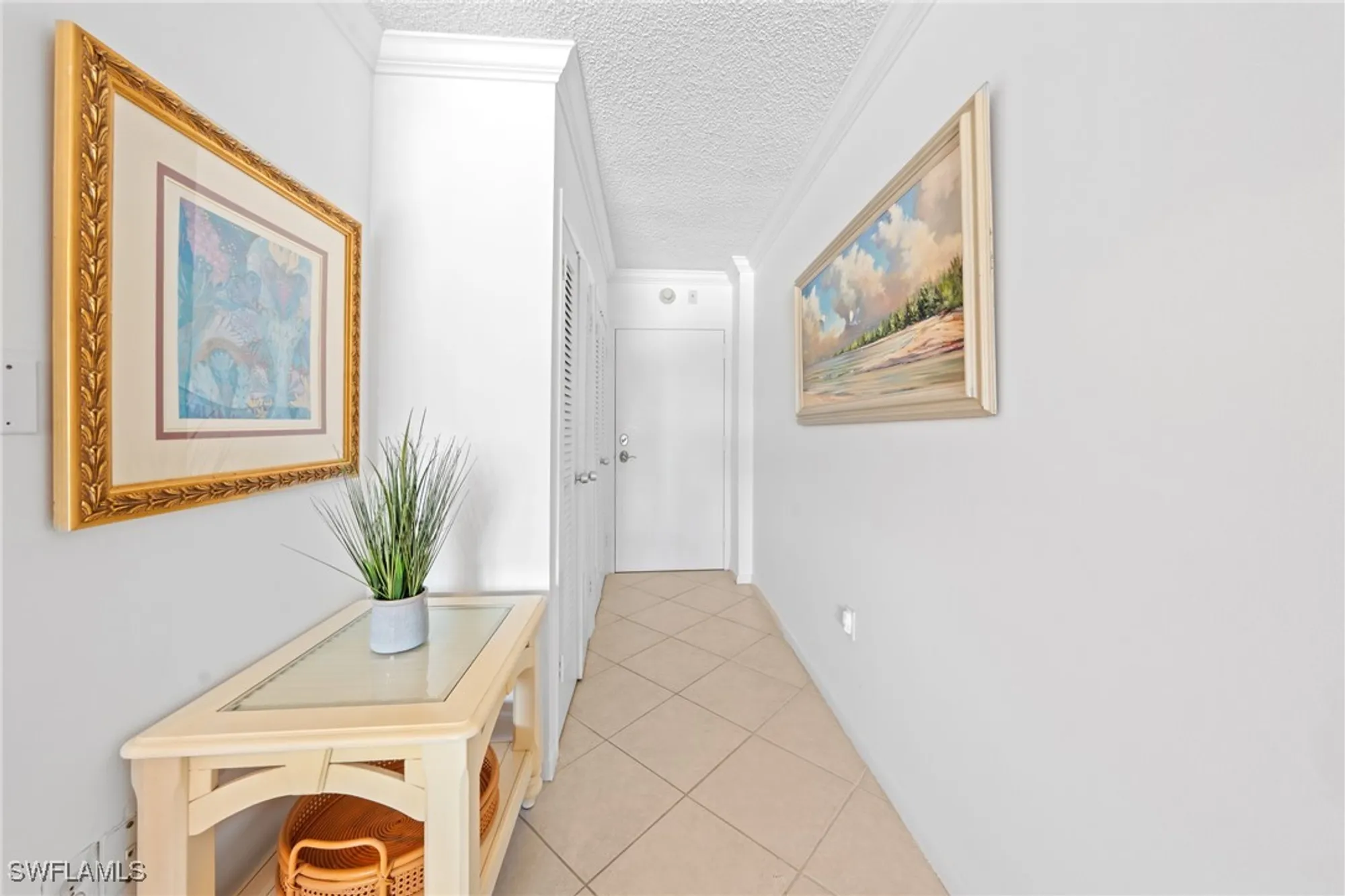 Property Slideshow image 8 of 48 | 1977 gulf shore blvd 302, Naples, FL, 34102