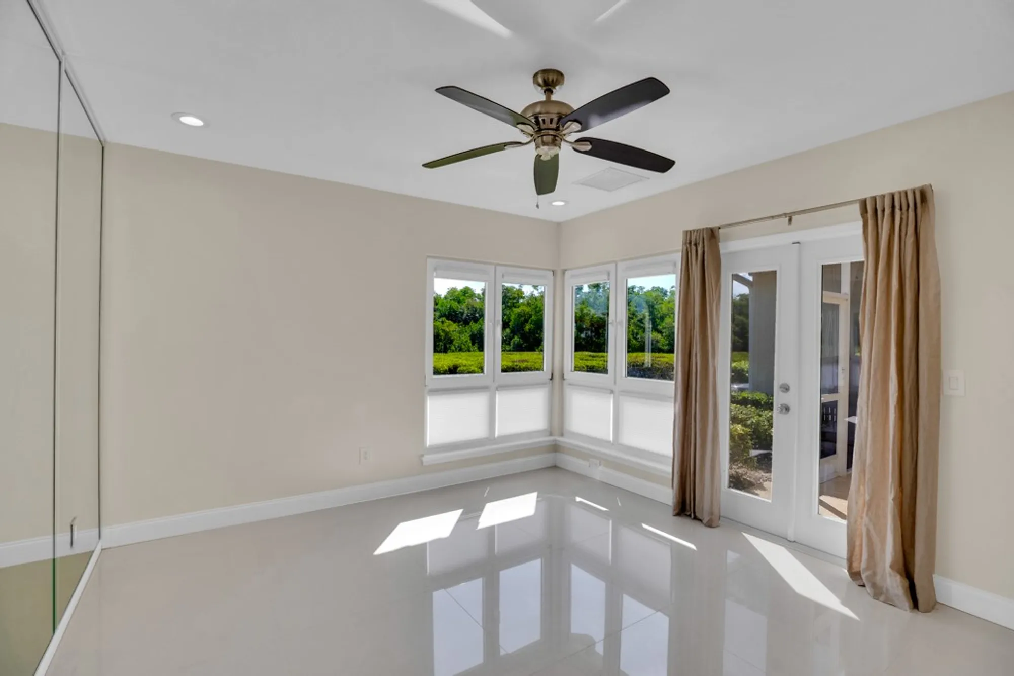 Property Slideshow image 25 of 36 | 5144 saint davids dr, Vero Beach, FL, 32967