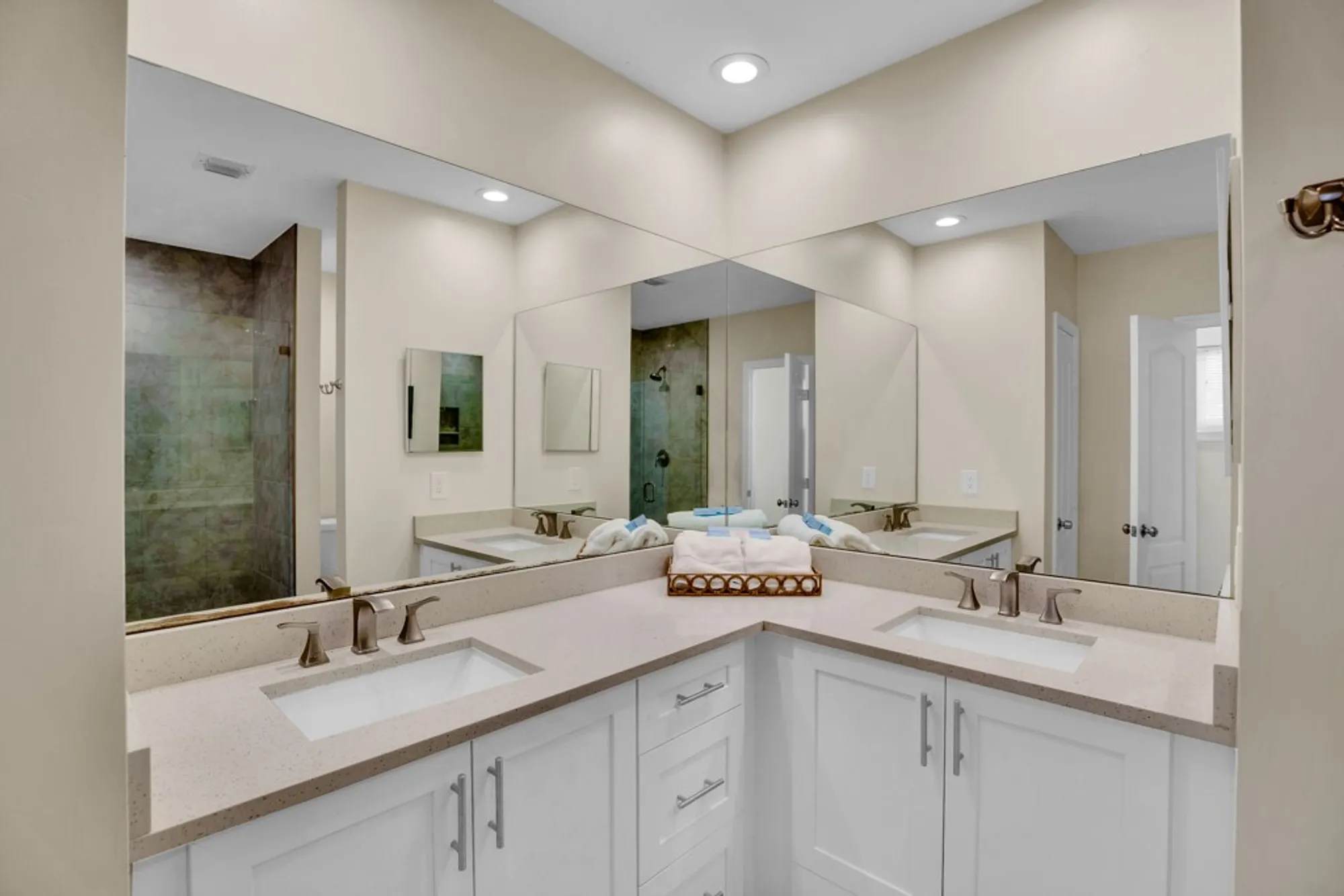 Property Slideshow image 27 of 36 | 5144 saint davids dr, Vero Beach, FL, 32967