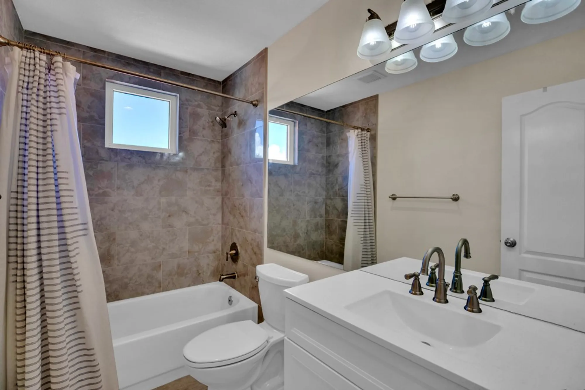 Property Slideshow image 29 of 36 | 5144 saint davids dr, Vero Beach, FL, 32967