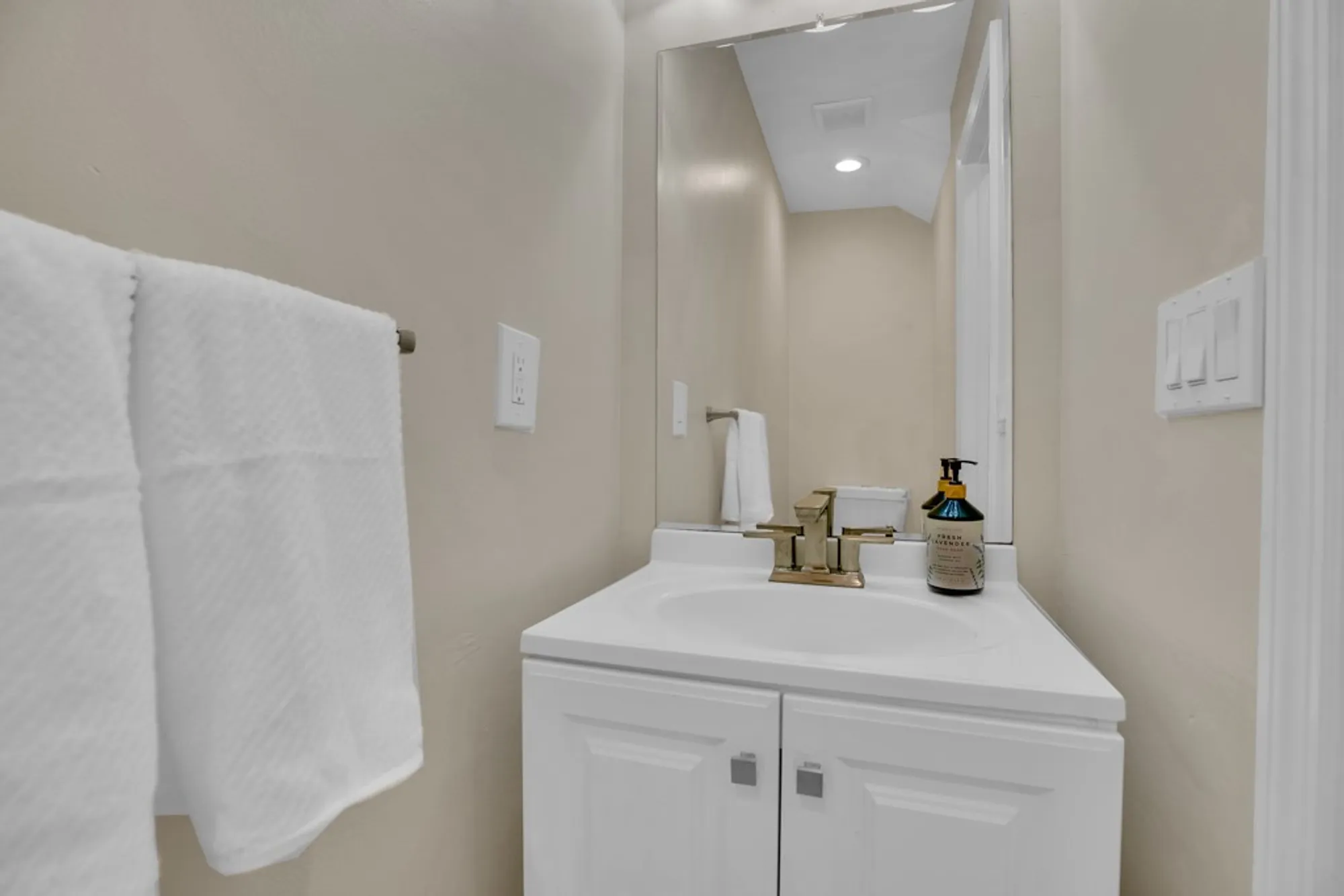 Property Slideshow image 31 of 36 | 5144 saint davids dr, Vero Beach, FL, 32967