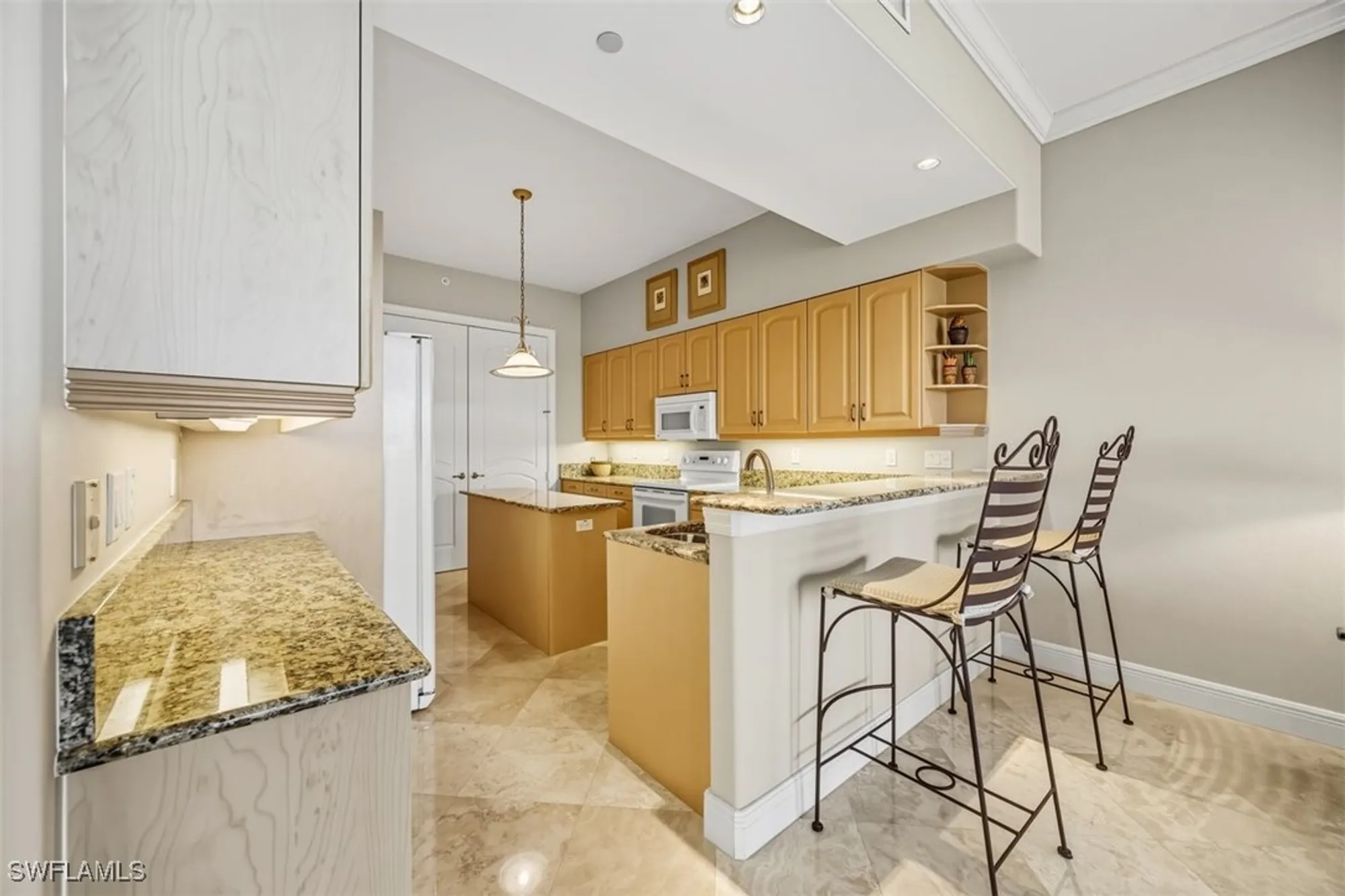 Property Slideshow image 13 of 24 | 560 el camino real apt 1202, Naples, FL, 34119