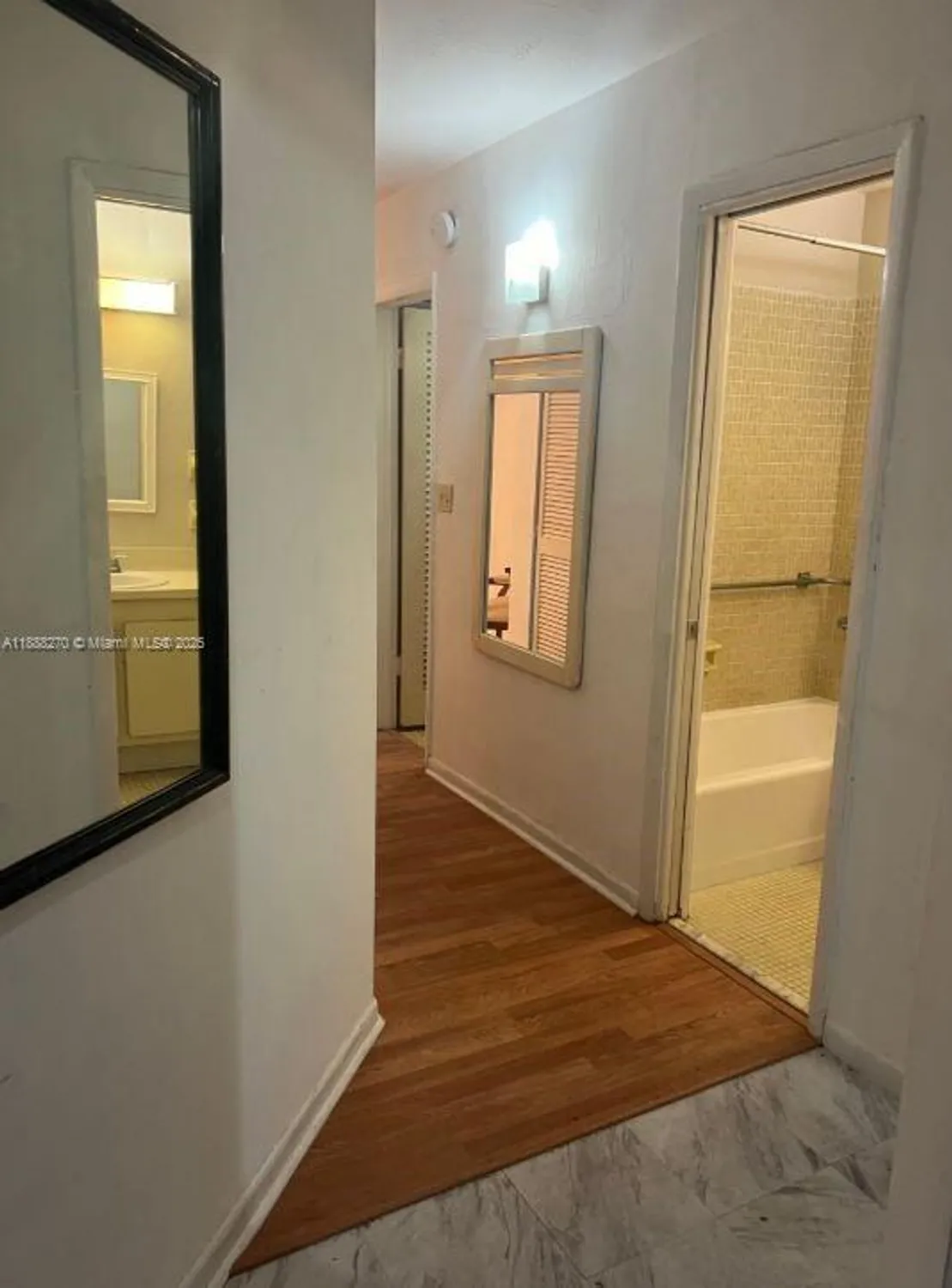 Property Slideshow image 10 of 17 | 19080 ne 3rd ct apt 312, Miami, FL, 33179