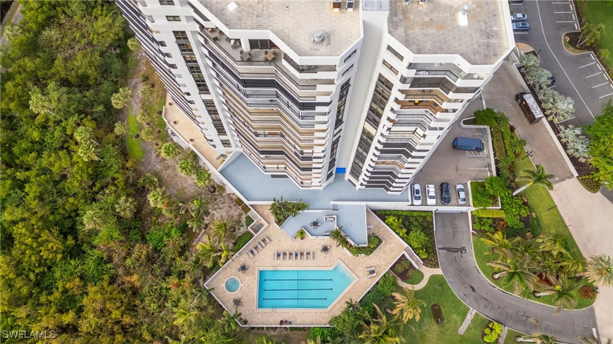 Property Slideshow image 33 of 36 | 6001 pelican bay blvd 1205, Naples, FL, 34108