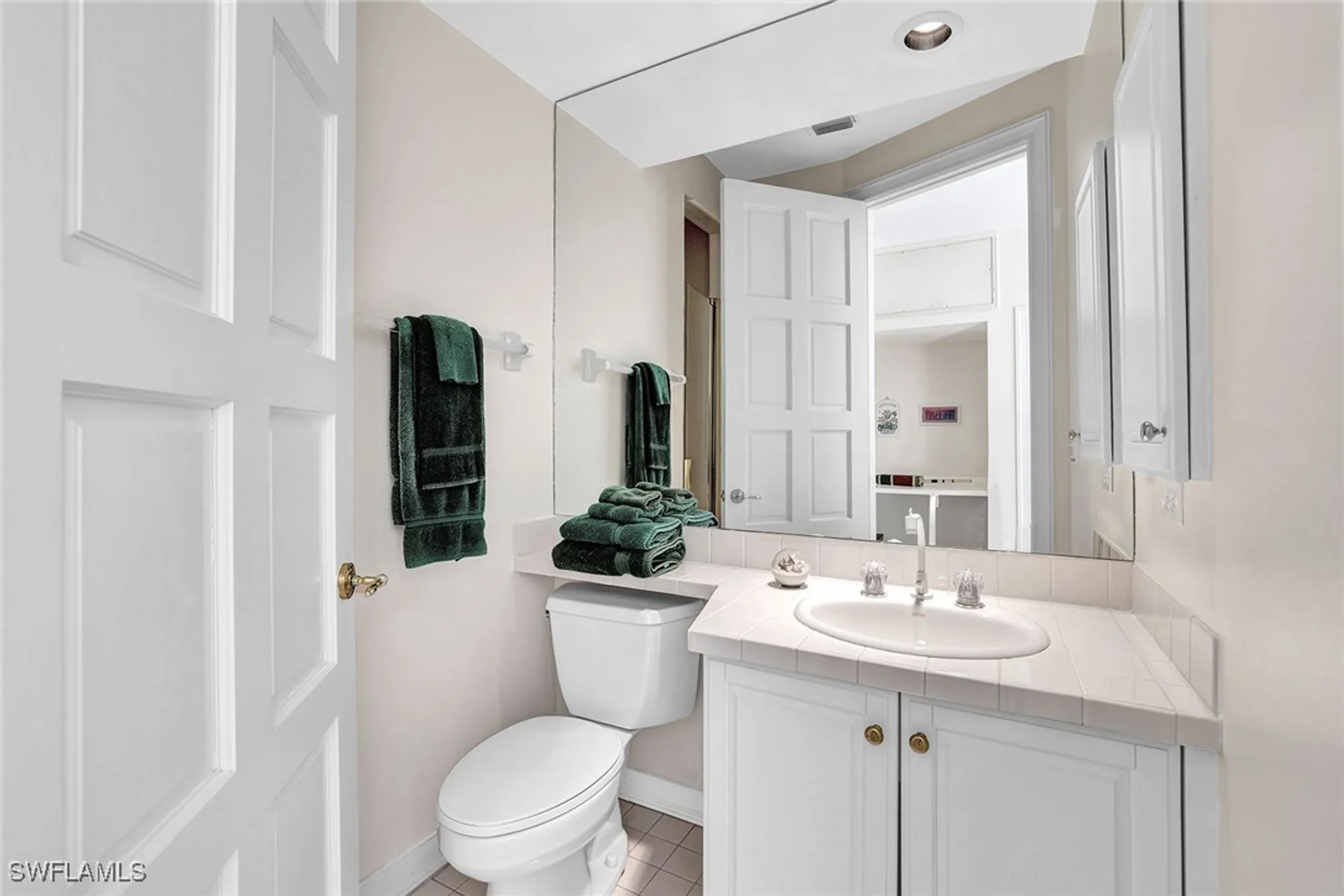 Property Slideshow image 21 of 40 | 7964 grand bay dr # 8, Naples, FL, 34108