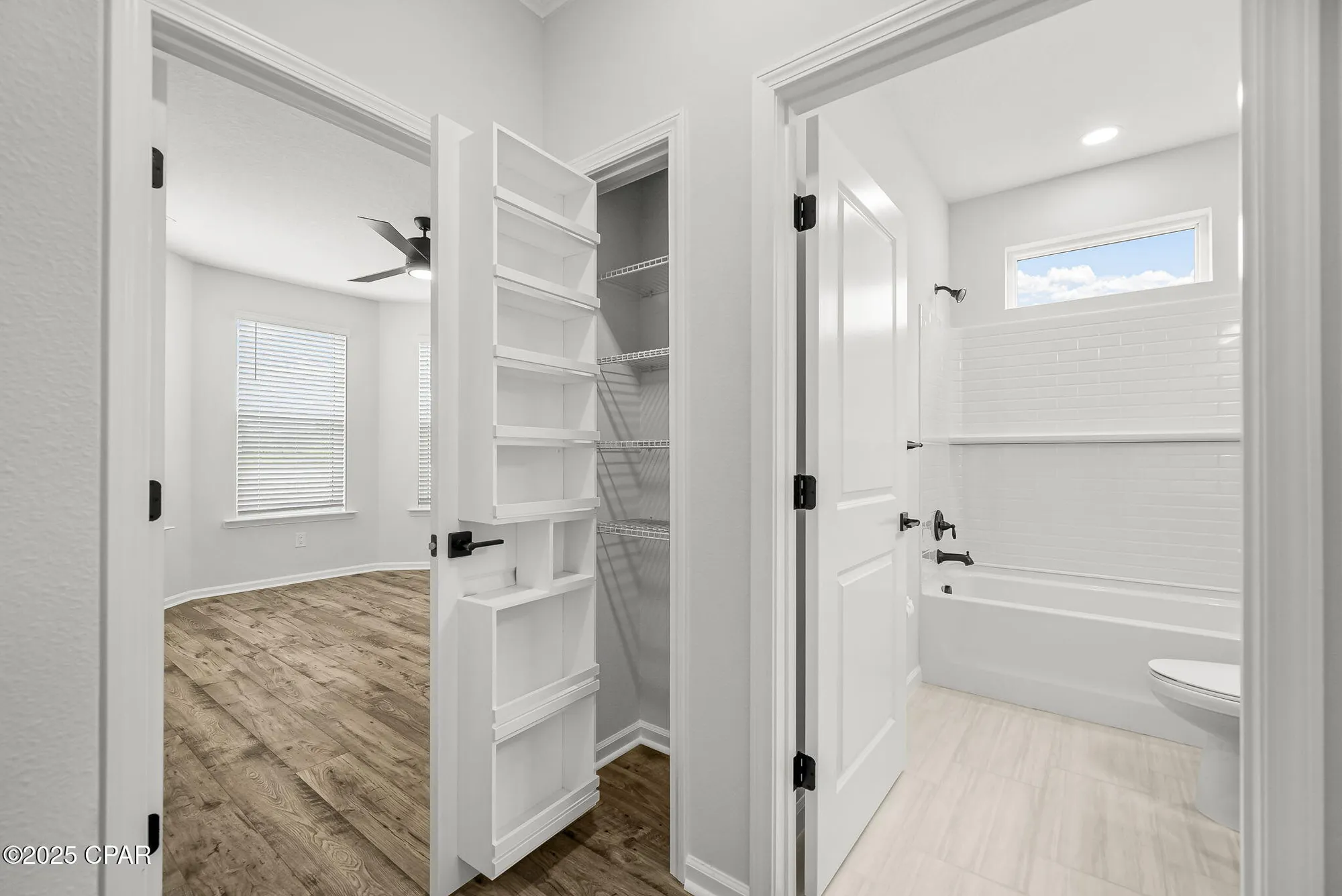 Property Slideshow image 22 of 112 | 8494 hang loose ct, Panama City Beach, FL, 32413