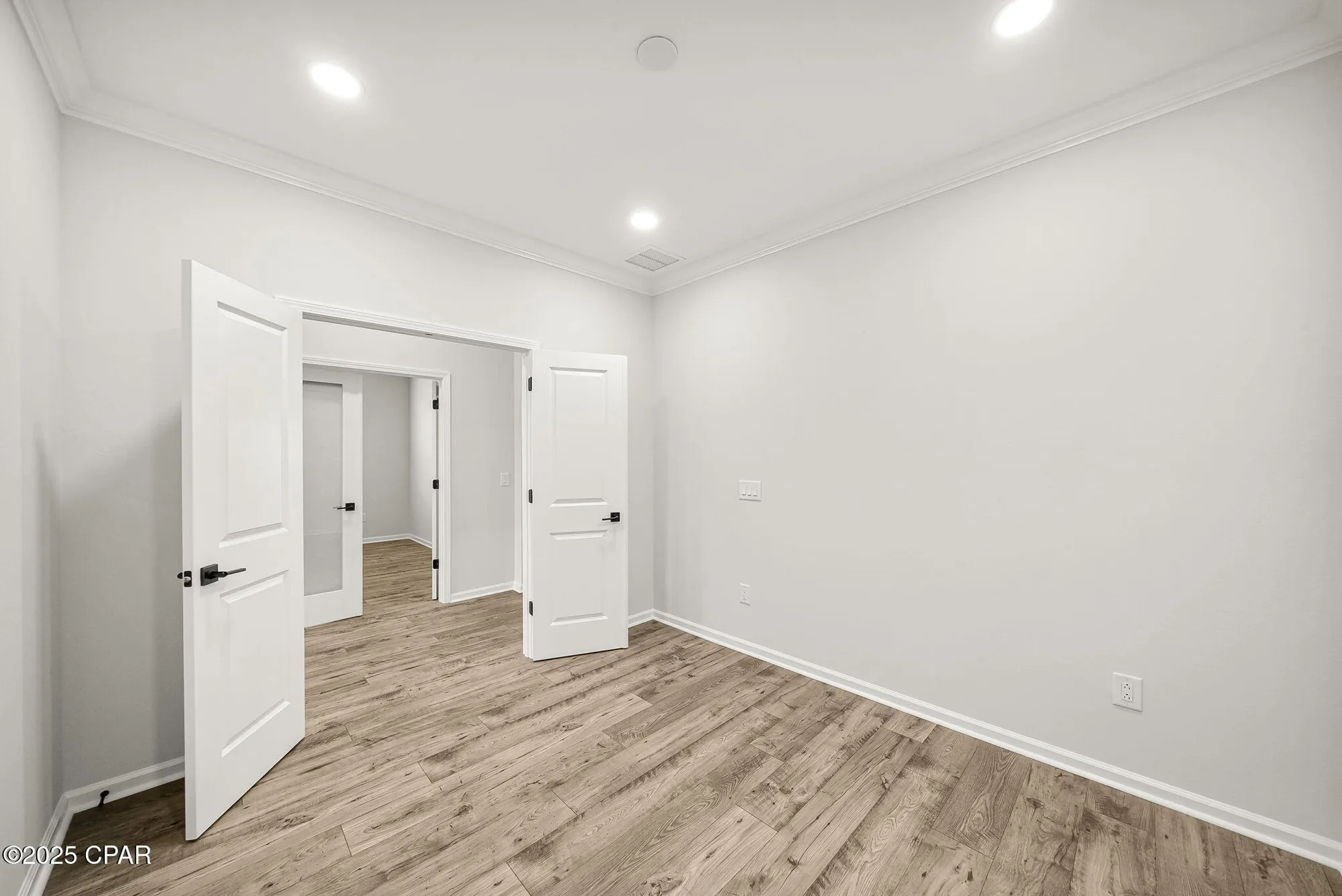 Property Slideshow image 34 of 112 | 8494 hang loose ct, Panama City Beach, FL, 32413