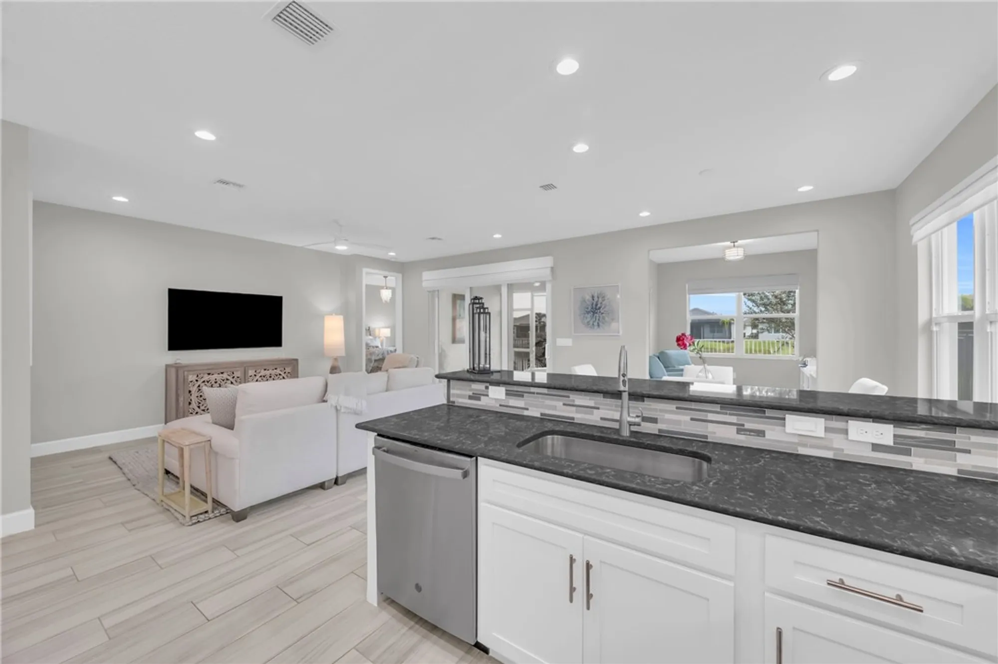 Property Slideshow image 9 of 31 | 11882 sw oceanus blvd, Port St Lucie, FL, 34987