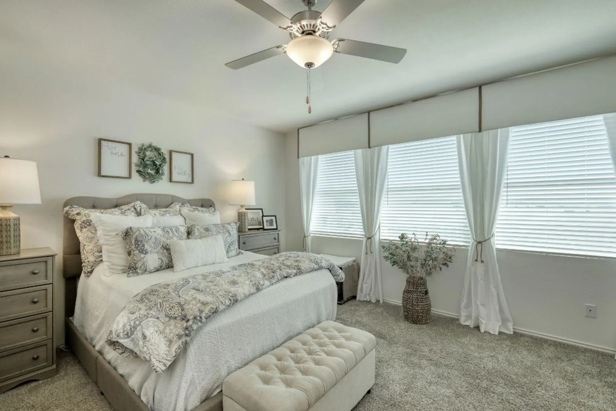 Property Slideshow image 16 of 35 | 708 affazia ln c, Georgetown, TX, 78628