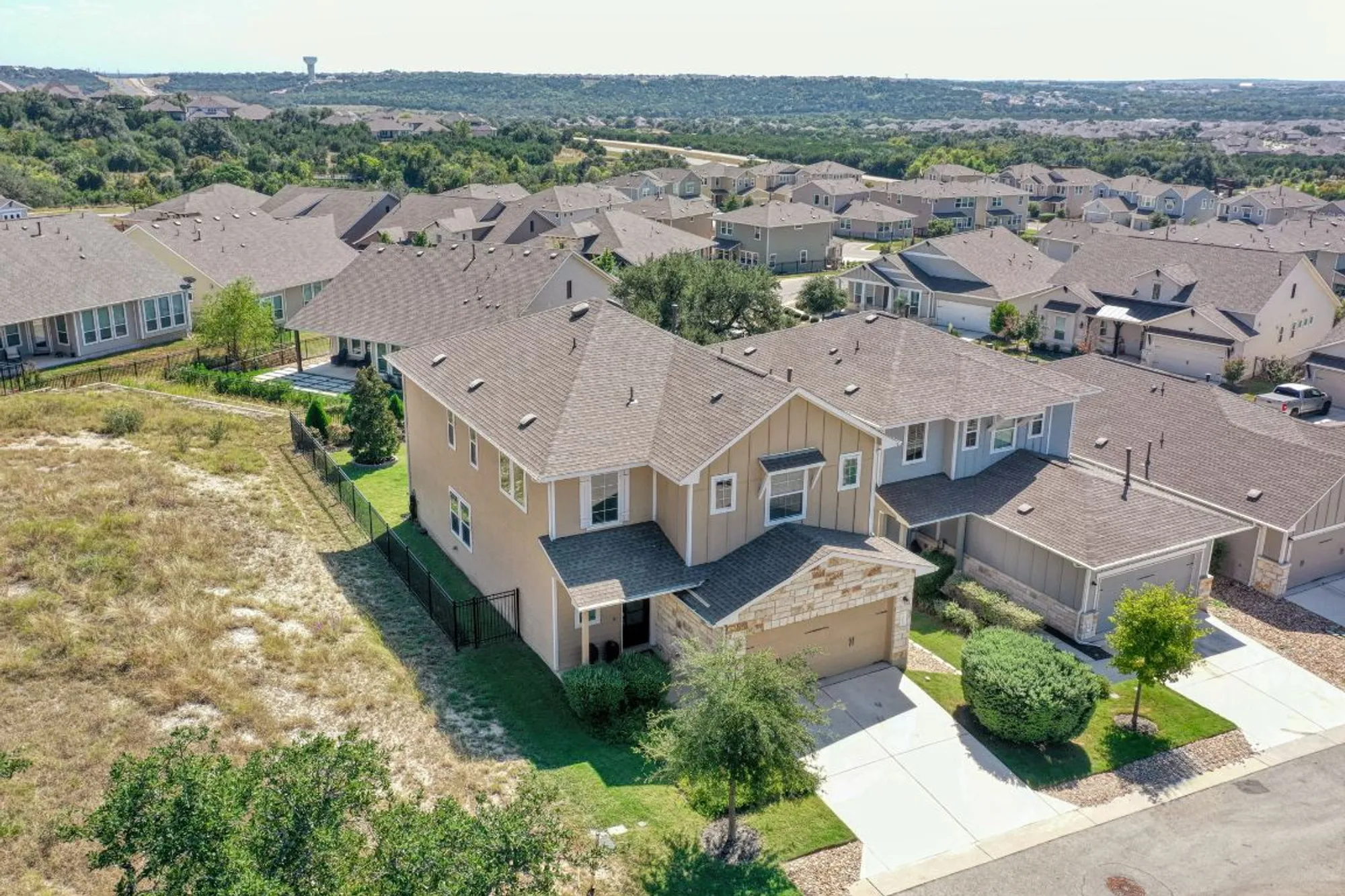 Property Slideshow image 31 of 35 | 708 affazia ln c, Georgetown, TX, 78628