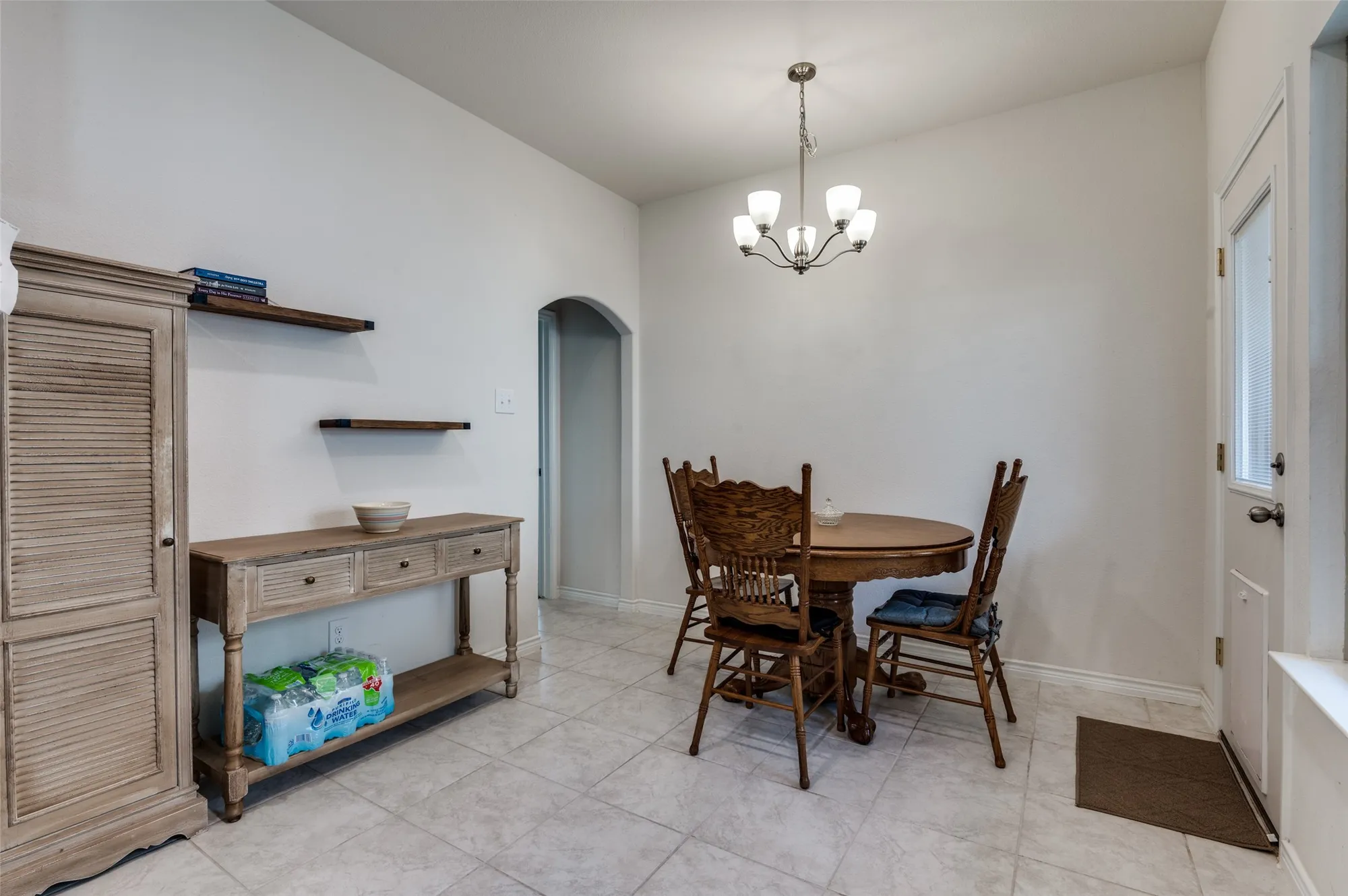 Property Slideshow image 8 of 23 | 105 mojave way, Red Oak, TX, 75154