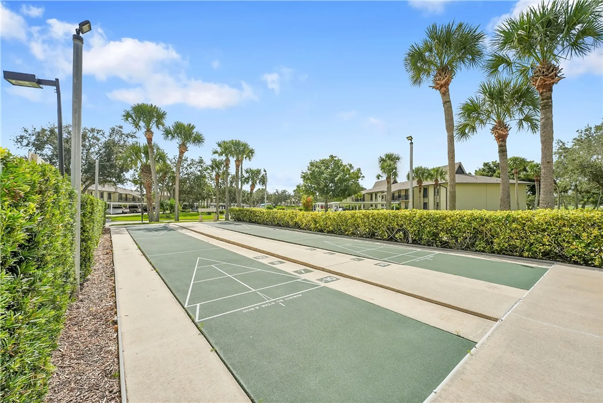 Property Slideshow image 27 of 31 | 27 plantation dr apt 102, Vero Beach, FL, 32966