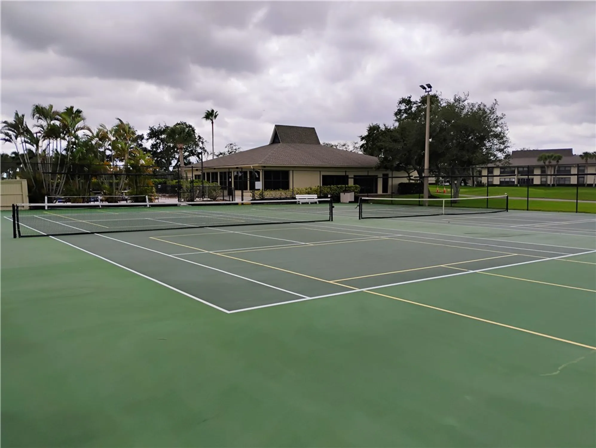 Property Slideshow image 29 of 31 | 27 plantation dr apt 102, Vero Beach, FL, 32966