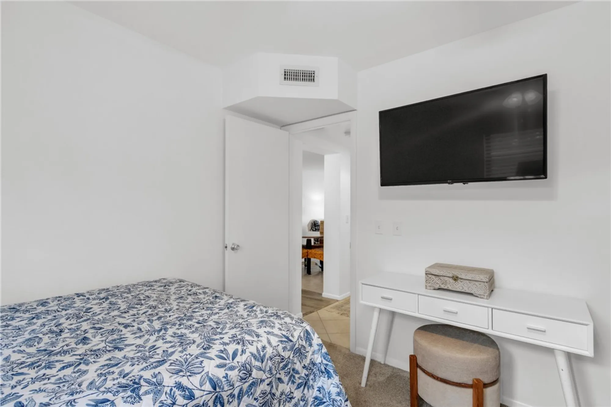 Property Slideshow image 22 of 35 | 1 plantation dr apt 103, Vero Beach, FL, 32966