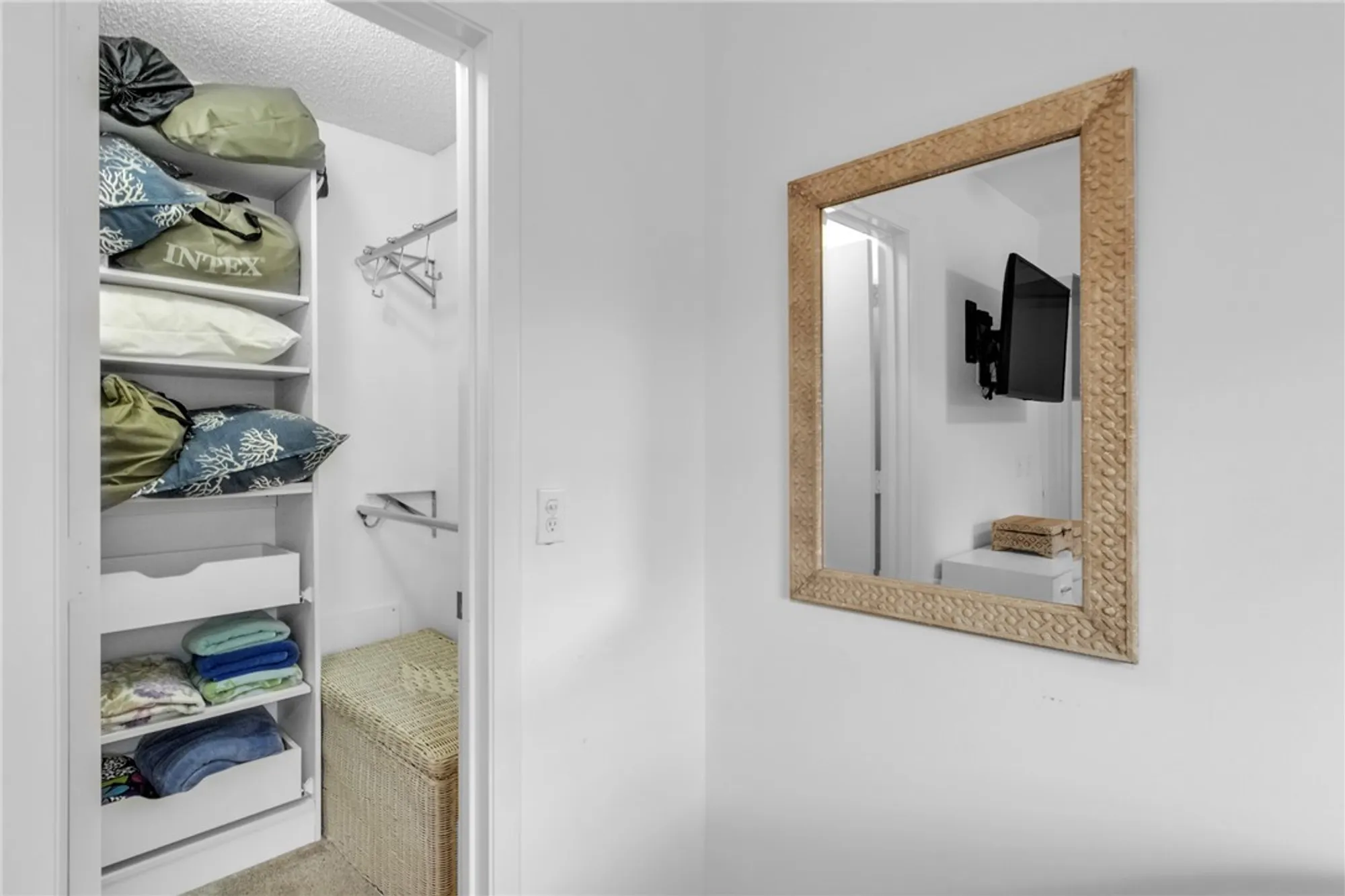 Property Slideshow image 23 of 35 | 1 plantation dr apt 103, Vero Beach, FL, 32966