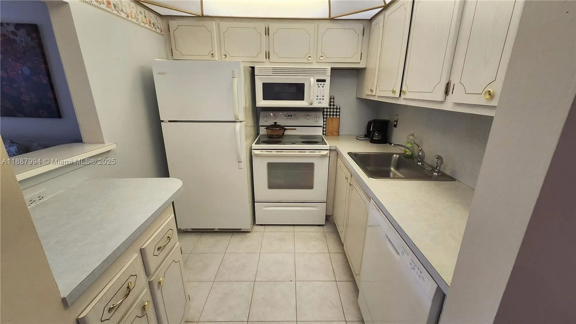 Property Slideshow image 8 of 33 | 2079 harwood f # 2079, Deerfield Beach, FL, 33442