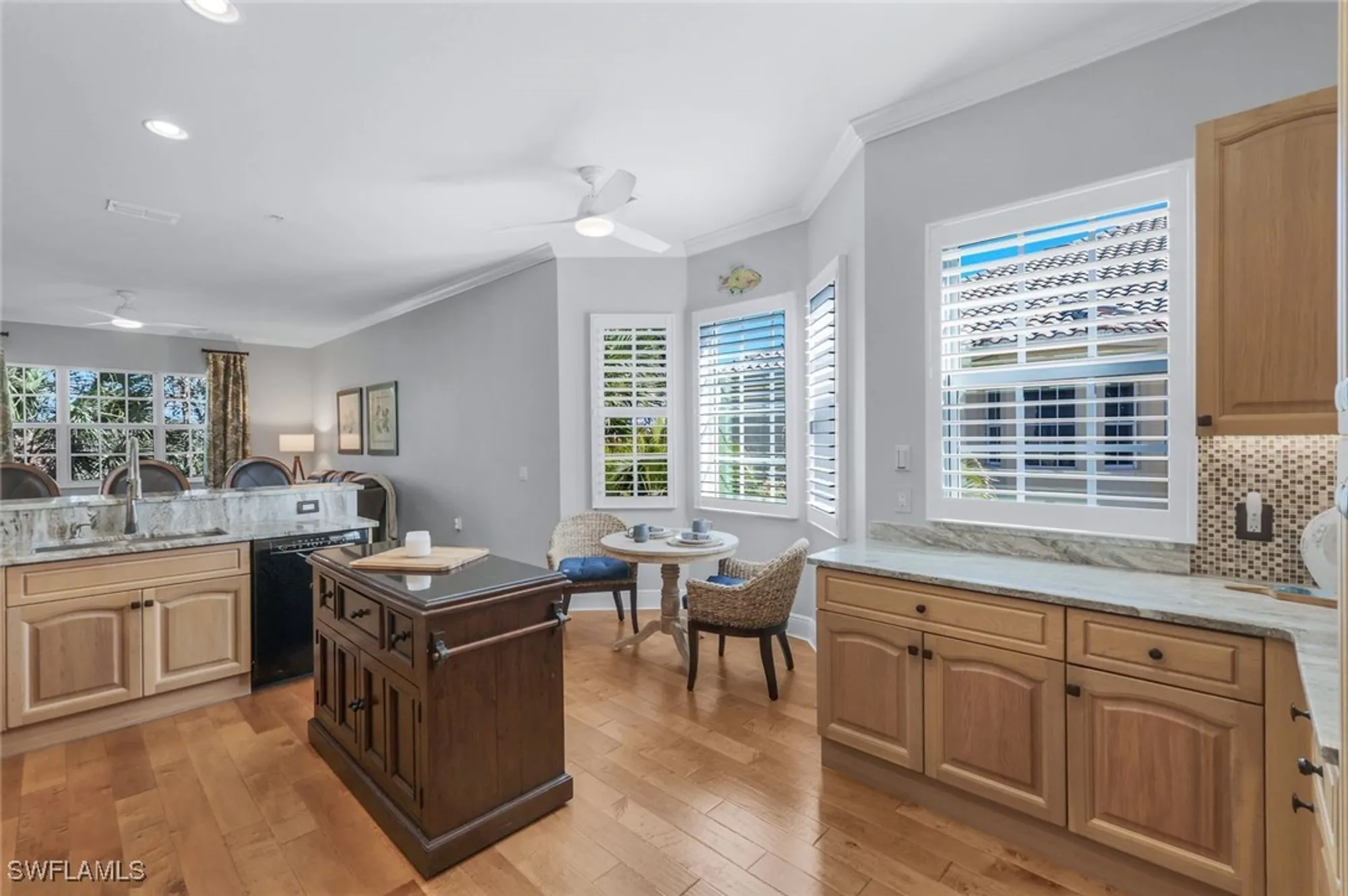 Property Slideshow image 17 of 40 | 3755 montreux ln 204, Naples, FL, 34114