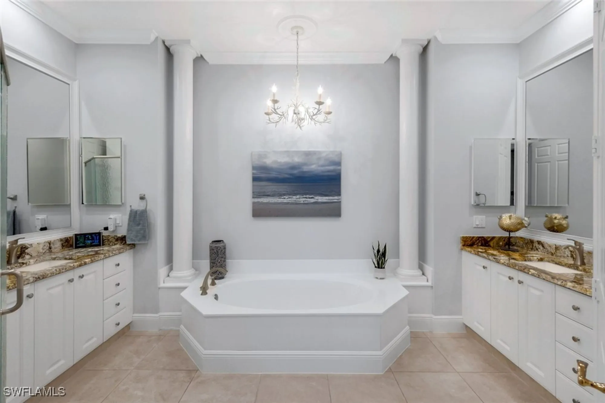 Property Slideshow image 21 of 40 | 3755 montreux ln 204, Naples, FL, 34114