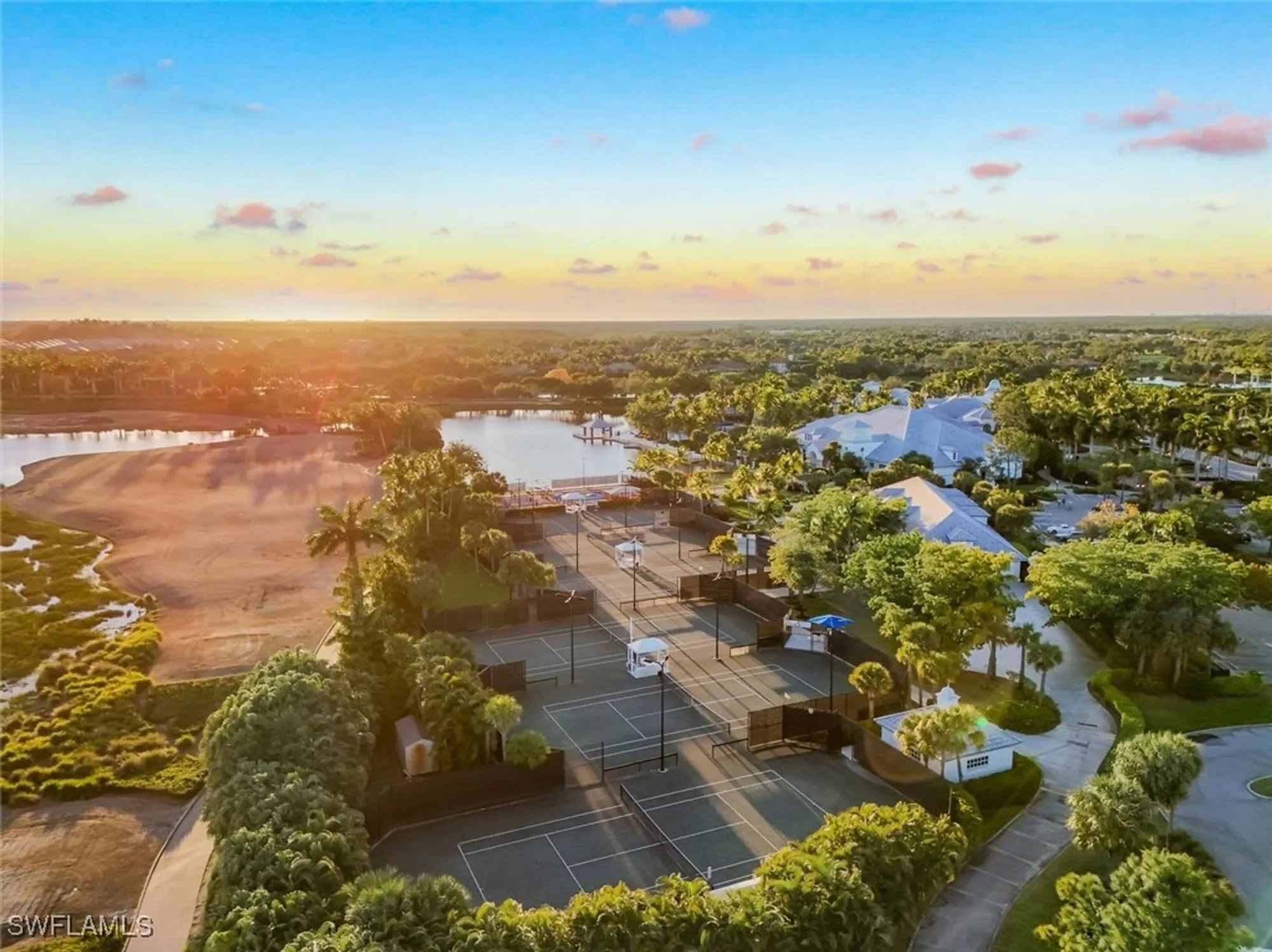 Property Slideshow image 36 of 40 | 3755 montreux ln 204, Naples, FL, 34114