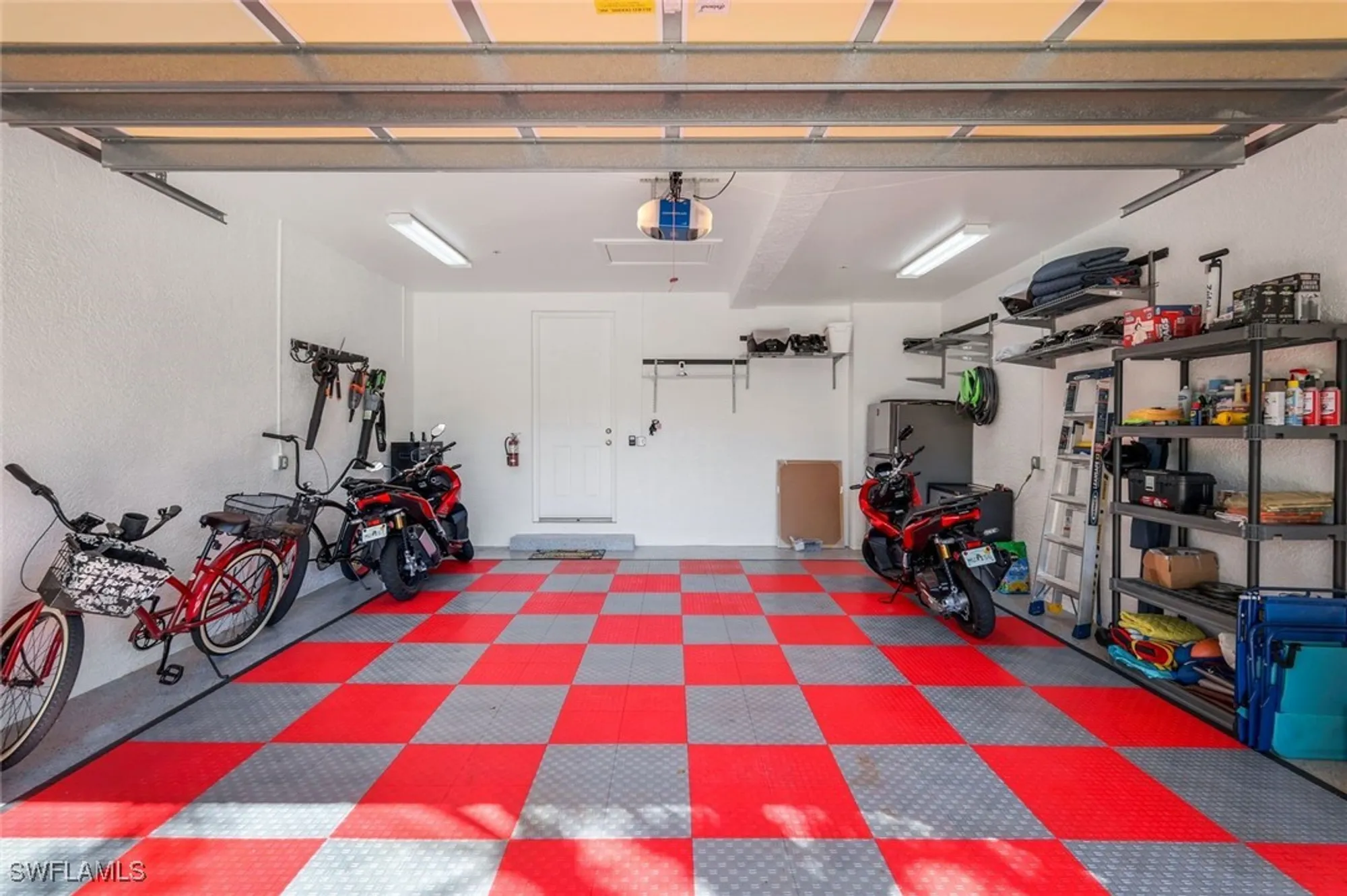 Property Slideshow image 30 of 40 | 3755 montreux ln 204, Naples, FL, 34114