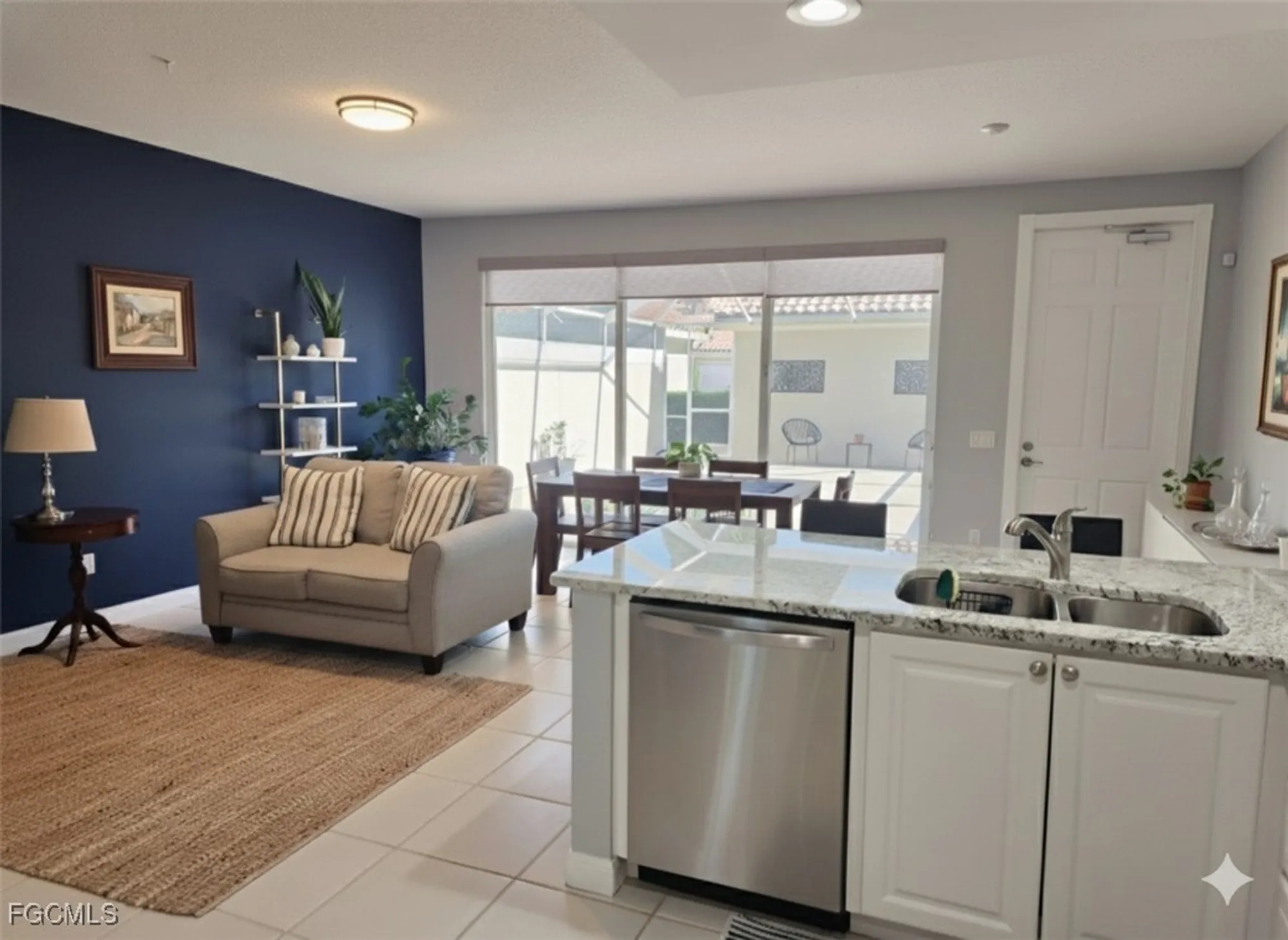 Property Slideshow image 4 of 18 | 6112 towncenter cir, Naples, FL, 34119