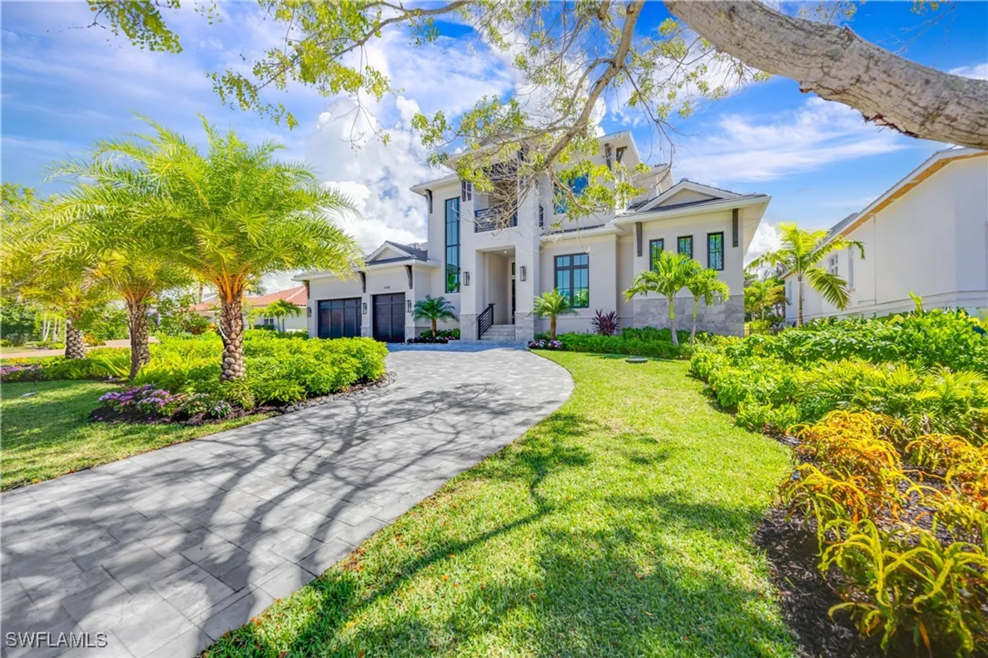 Property Slideshow image 2 of 50 | 3540 crayton rd, Naples, FL, 34103