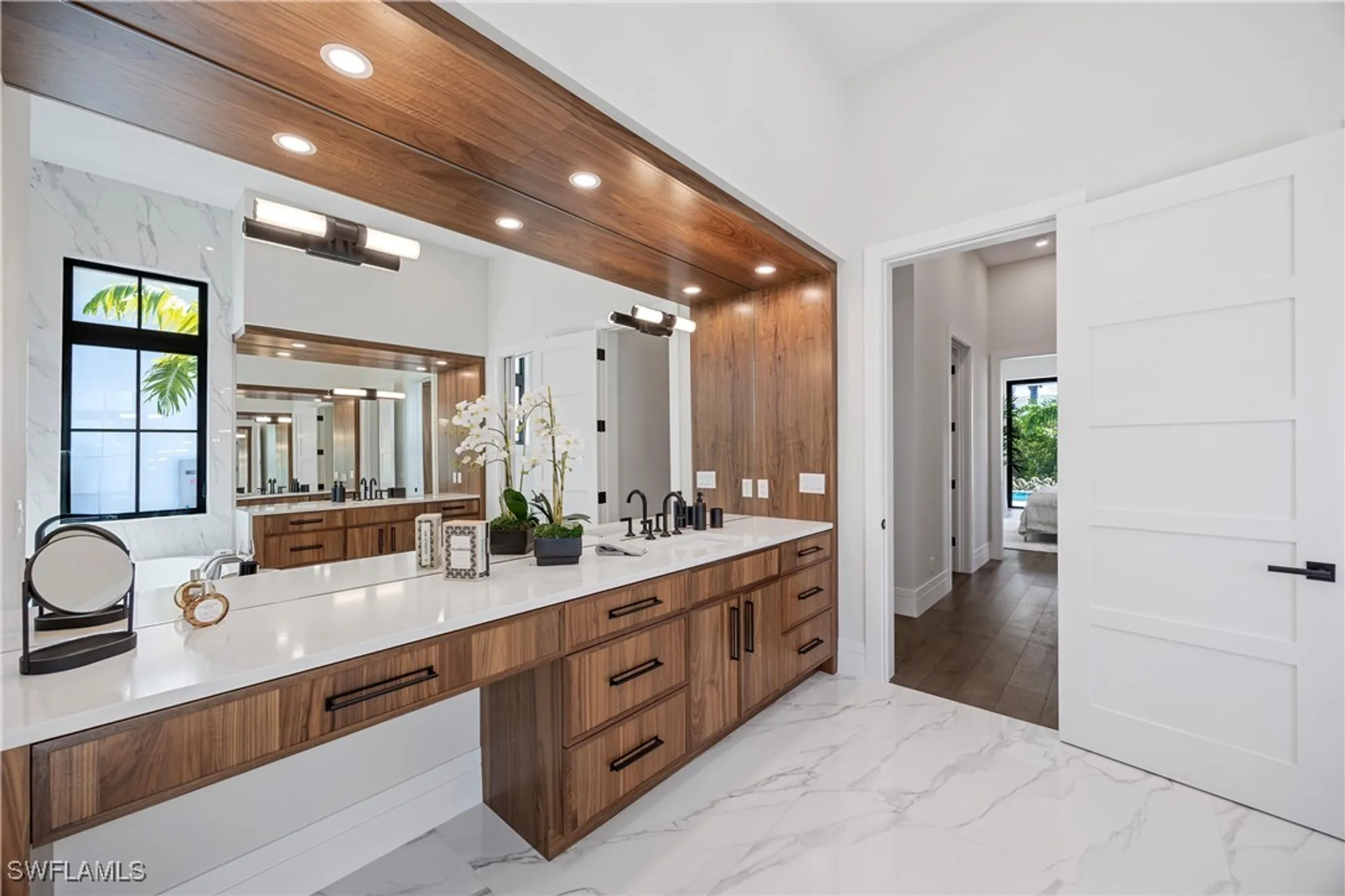 Property Slideshow image 22 of 50 | 3540 crayton rd, Naples, FL, 34103