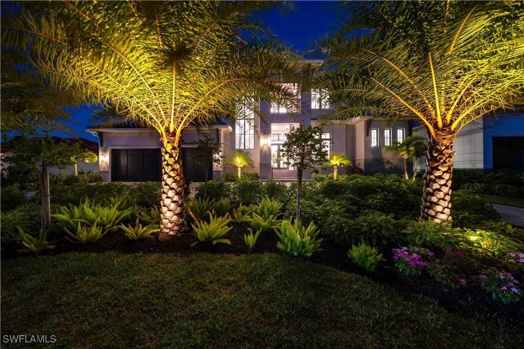 Property Slideshow image 3 of 50 | 3540 crayton rd, Naples, FL, 34103