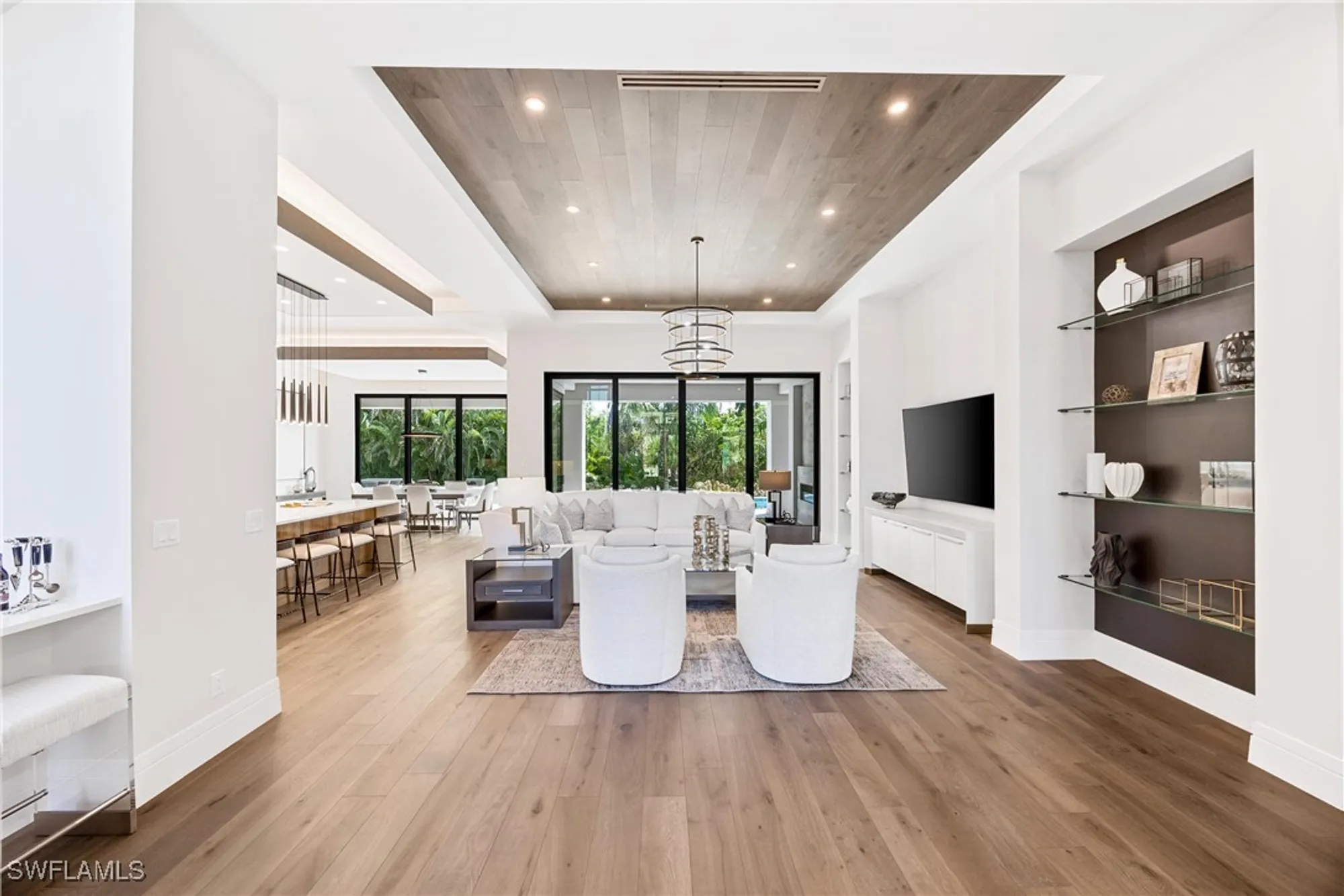 Property Slideshow image 7 of 50 | 3540 crayton rd, Naples, FL, 34103