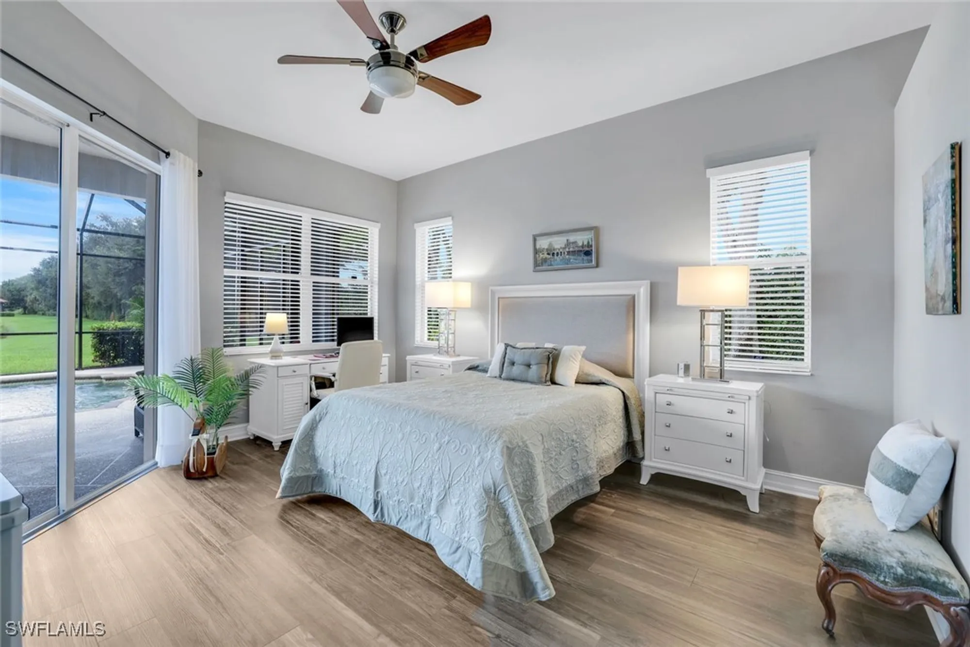 Property Slideshow image 11 of 23 | 6062 divot ct, Naples, FL, 34113