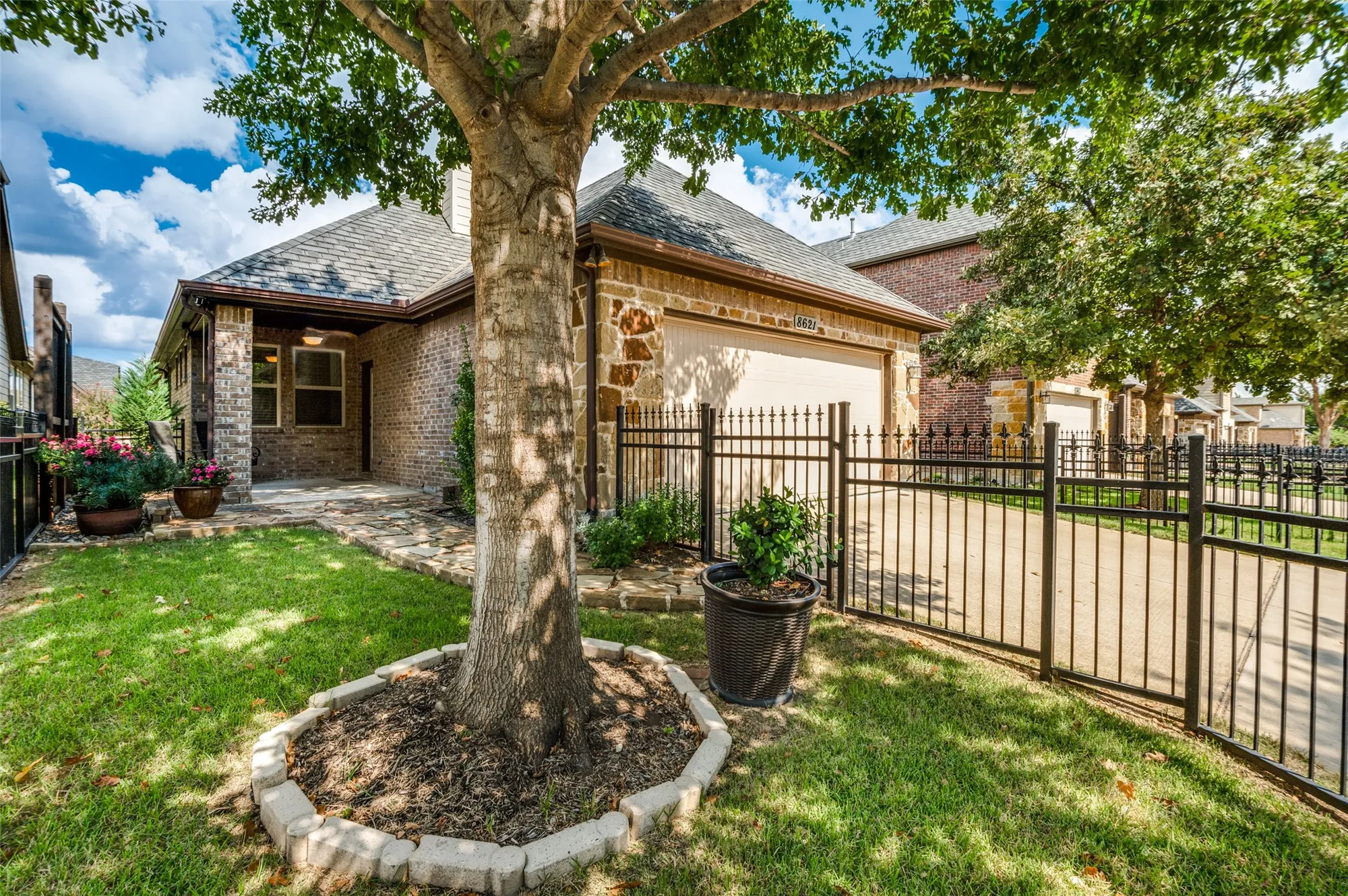 Property Slideshow image 17 of 24 | 8621 grassland dr, Mckinney, TX, 75070