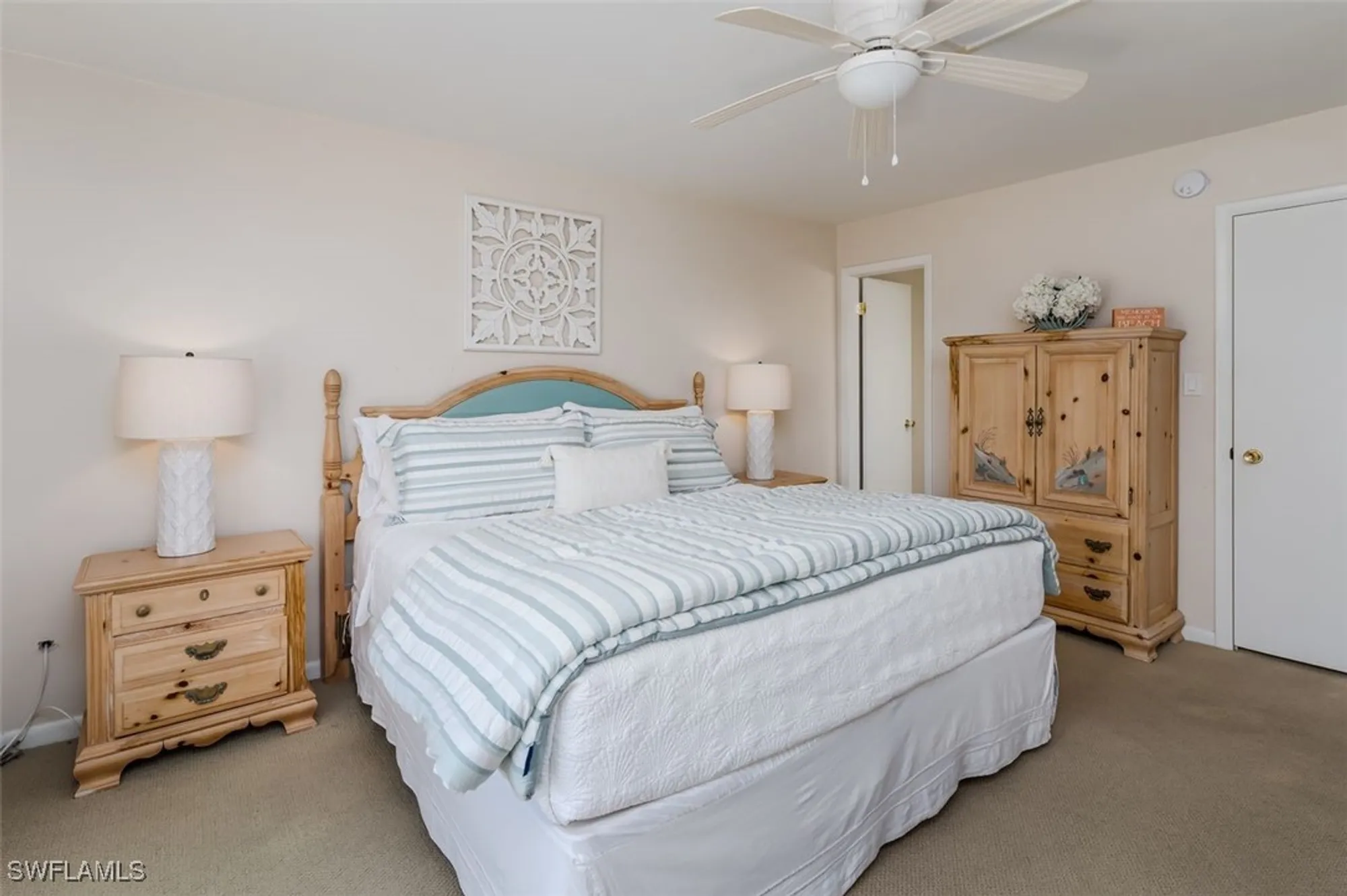 Property Slideshow image 20 of 40 | 3450 gulf shore blvd 315, Naples, FL, 34103