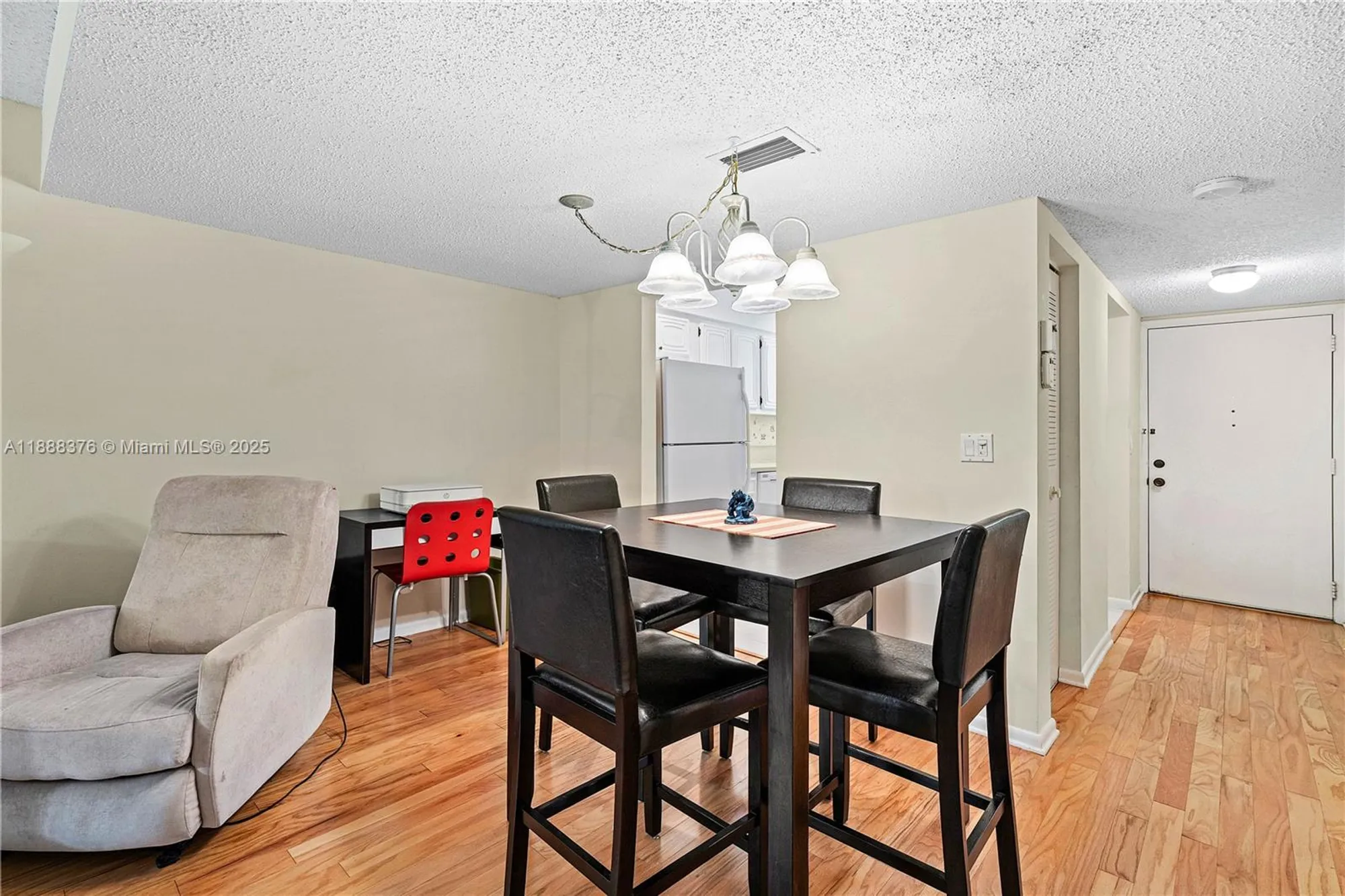 Property Slideshow image 8 of 32 | 18081 se country club dr # 22-216, Jupiter, FL, 33469