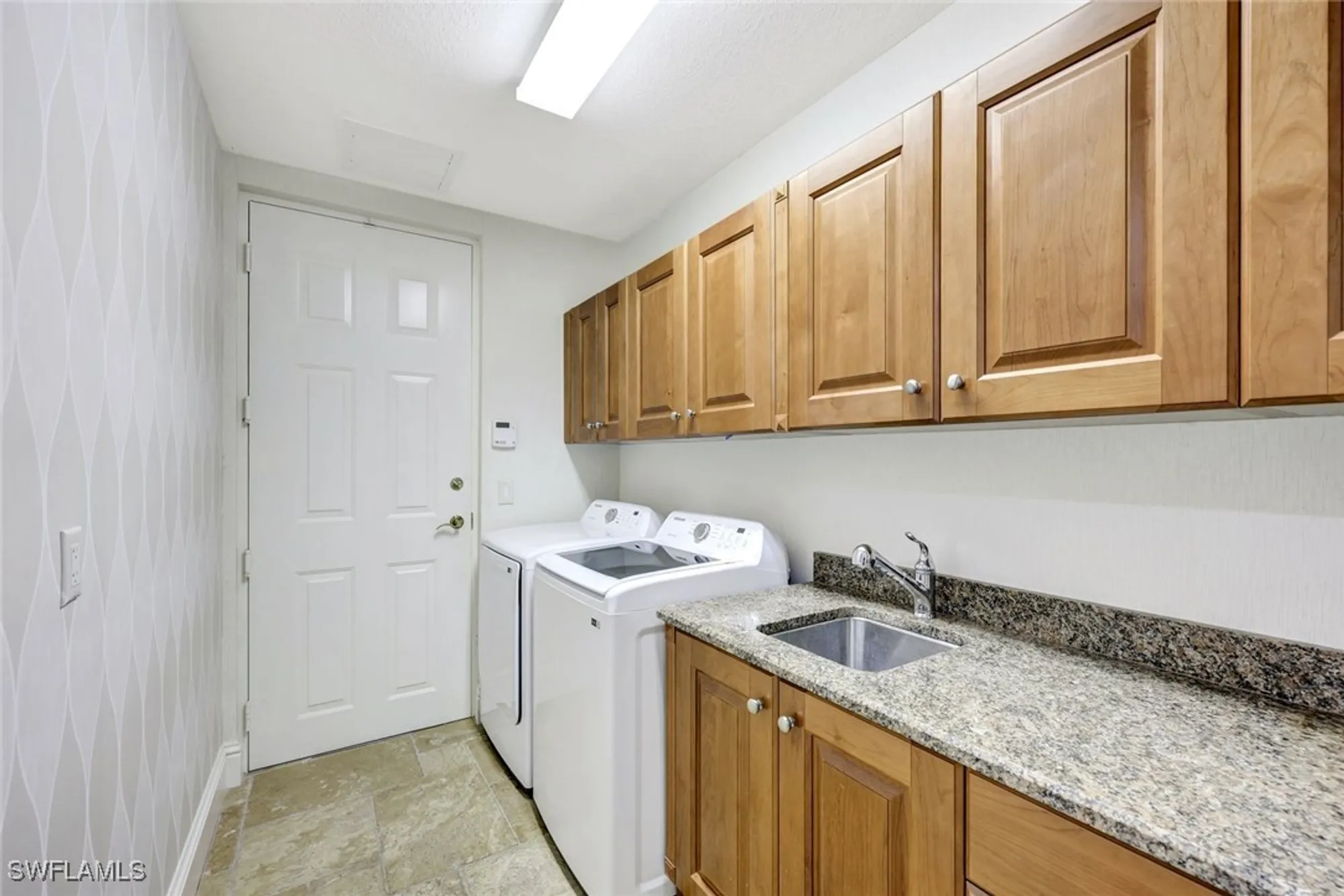 Property Slideshow image 27 of 47 | 9293 menaggio ct apt 102, Naples, FL, 34114