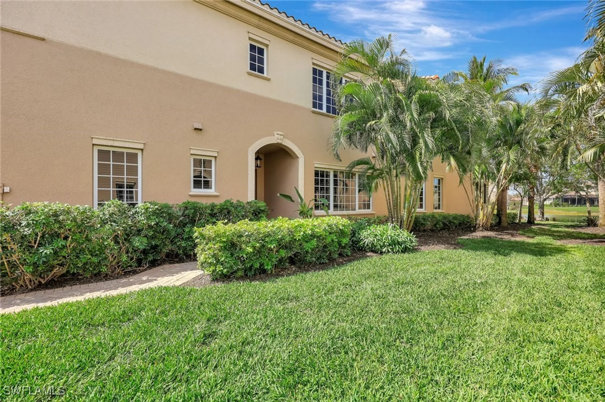 Property Slideshow image 38 of 47 | 9293 menaggio ct apt 102, Naples, FL, 34114