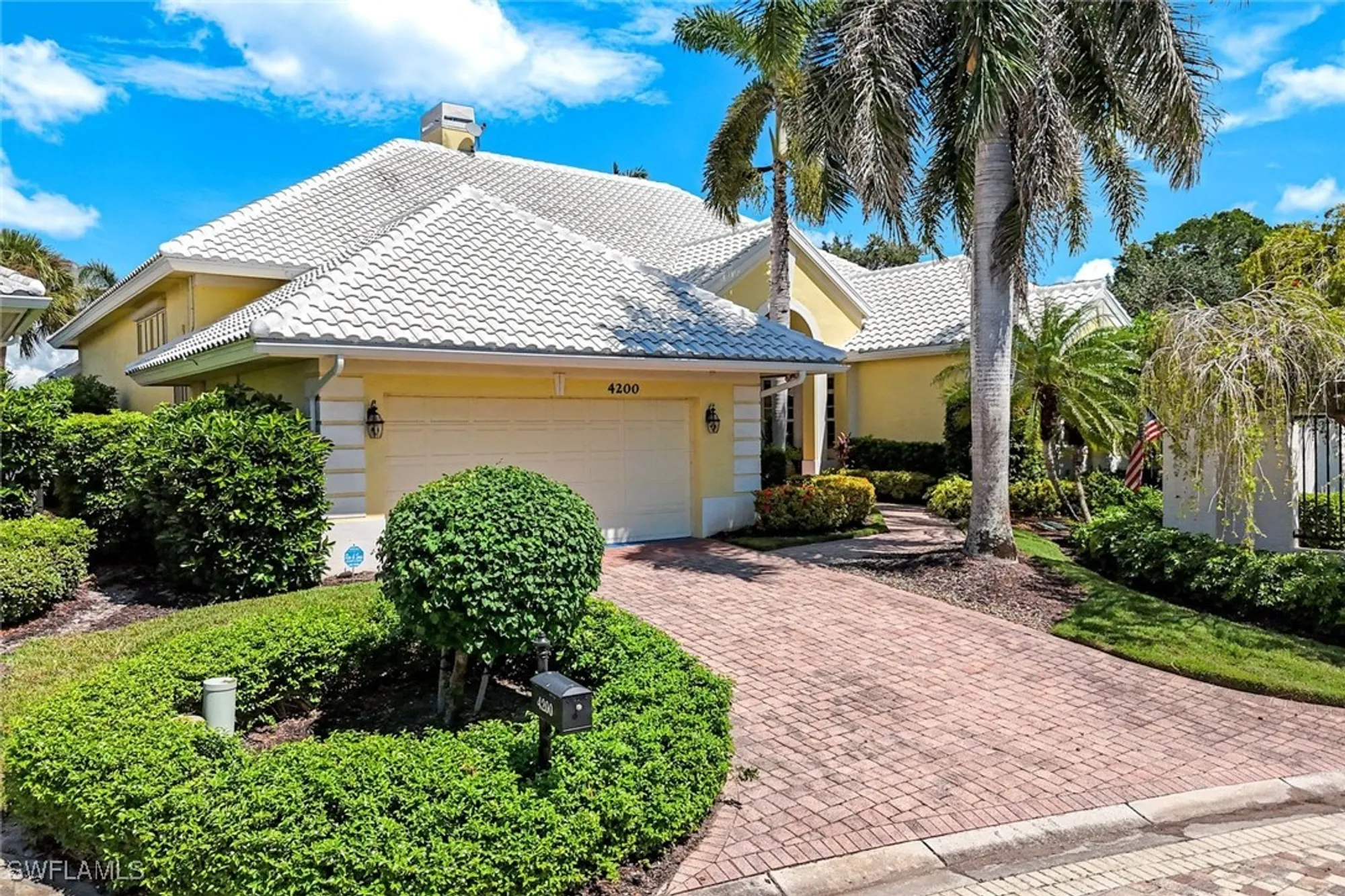 Property Slideshow image 8 of 50 | 4200 sanctuary way, Bonita Springs, FL, 34134