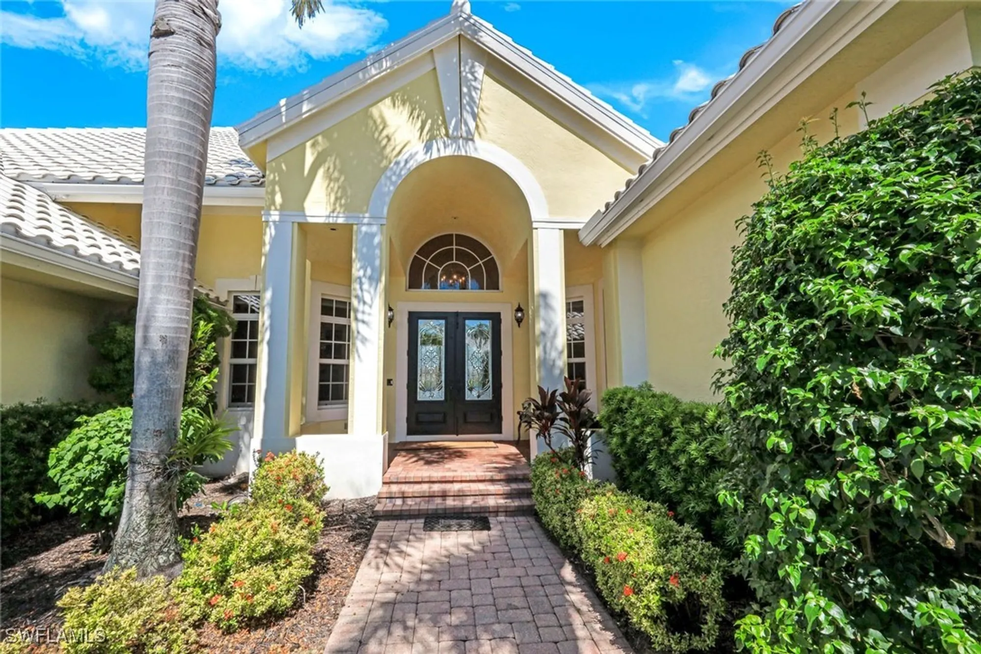 Property Slideshow image 9 of 50 | 4200 sanctuary way, Bonita Springs, FL, 34134