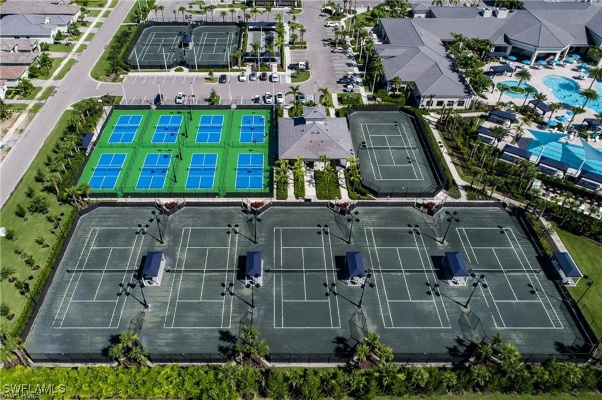 Property Slideshow image 16 of 26 | 16581 calistoga dr, Bonita Springs, FL, 34135