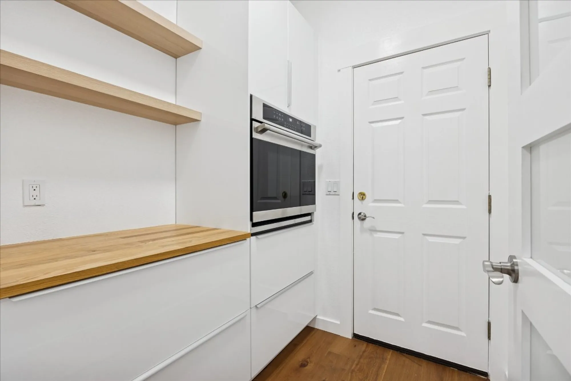 Property Slideshow image 14 of 36 | 110 hale ct, Georgetown, TX, 78633