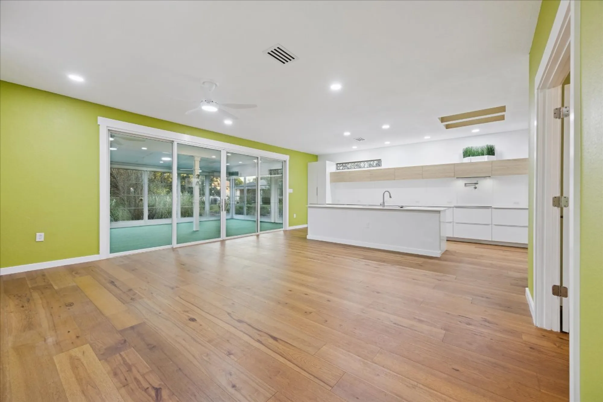 Property Slideshow image 18 of 36 | 110 hale ct, Georgetown, TX, 78633