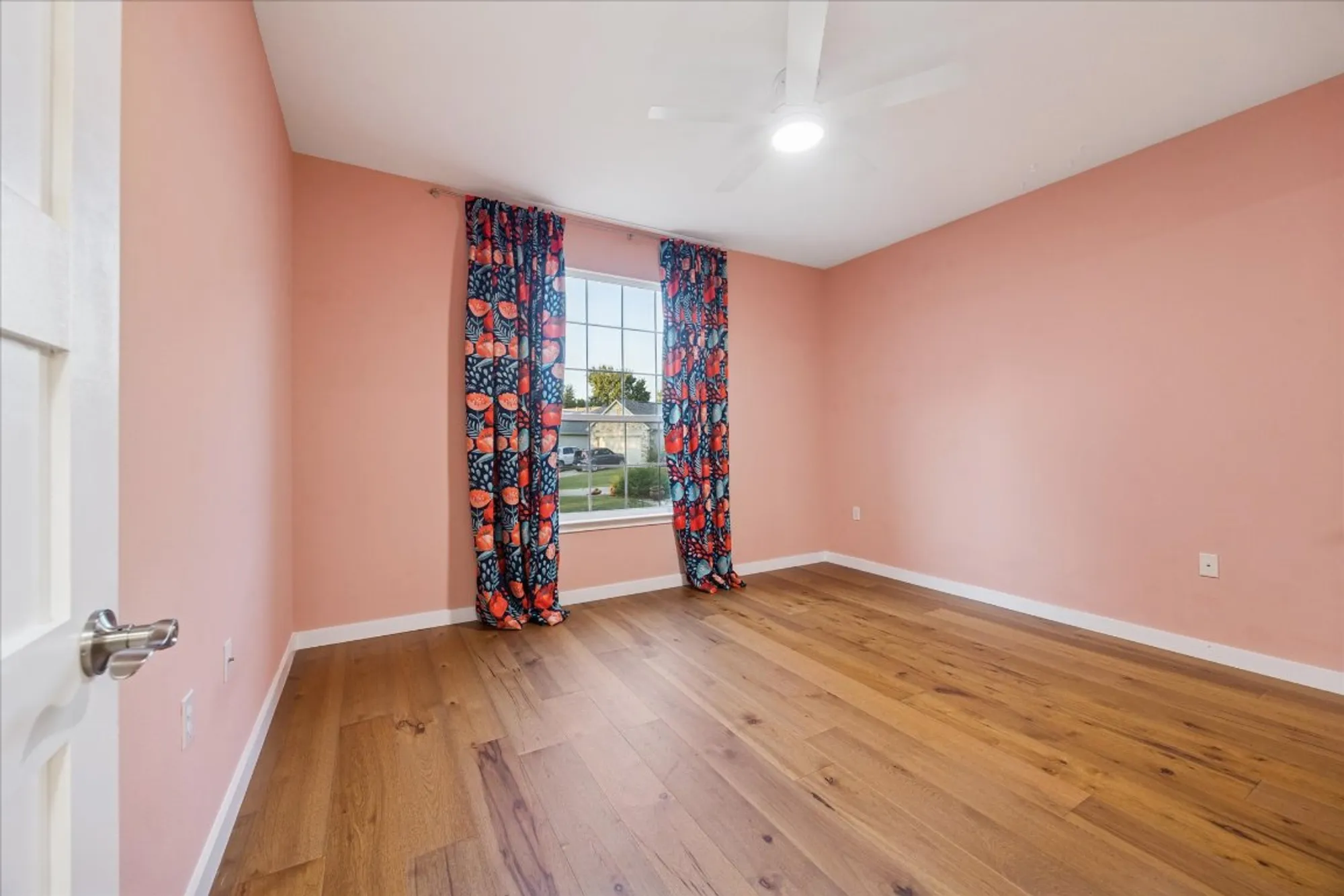 Property Slideshow image 28 of 36 | 110 hale ct, Georgetown, TX, 78633