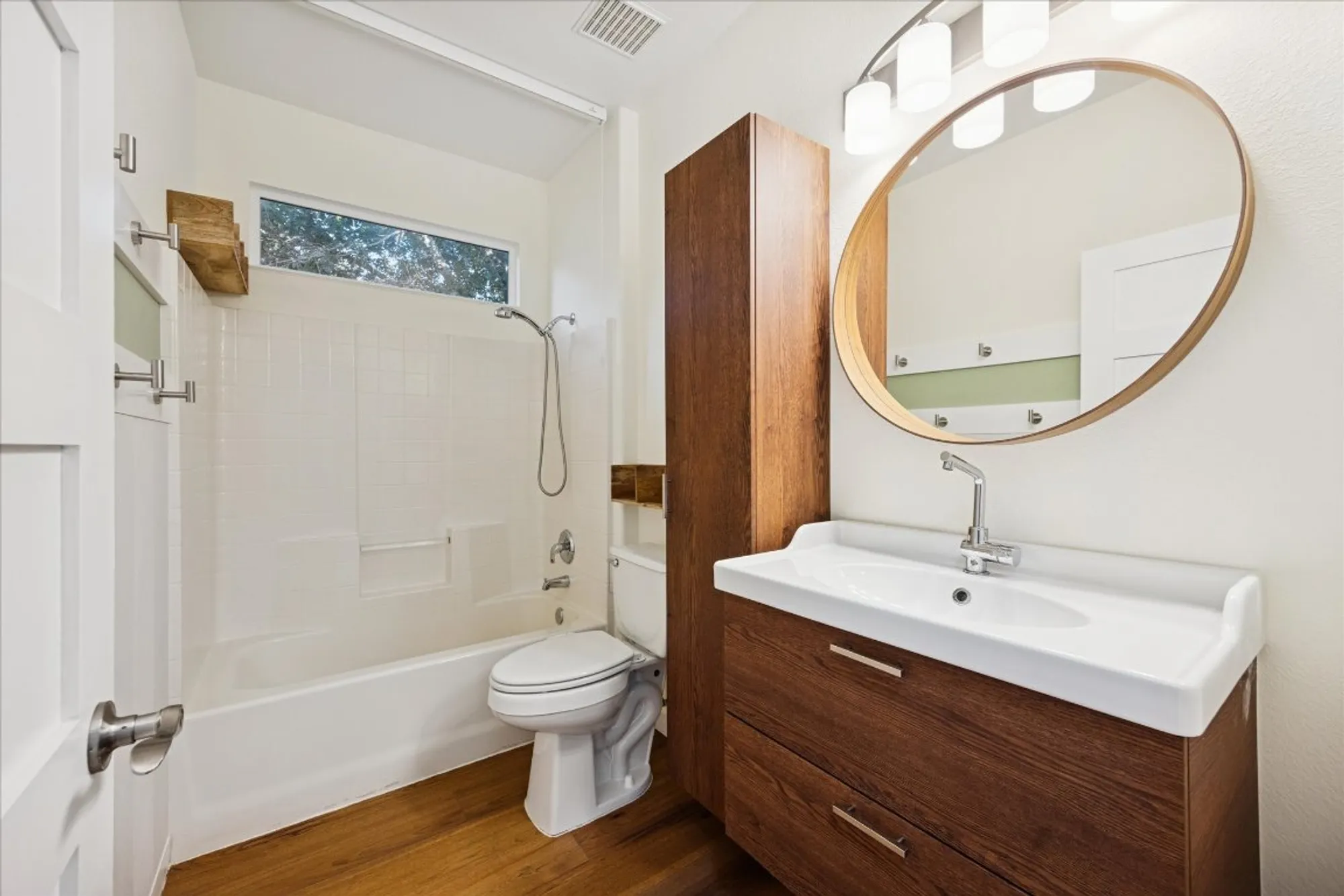 Property Slideshow image 31 of 36 | 110 hale ct, Georgetown, TX, 78633