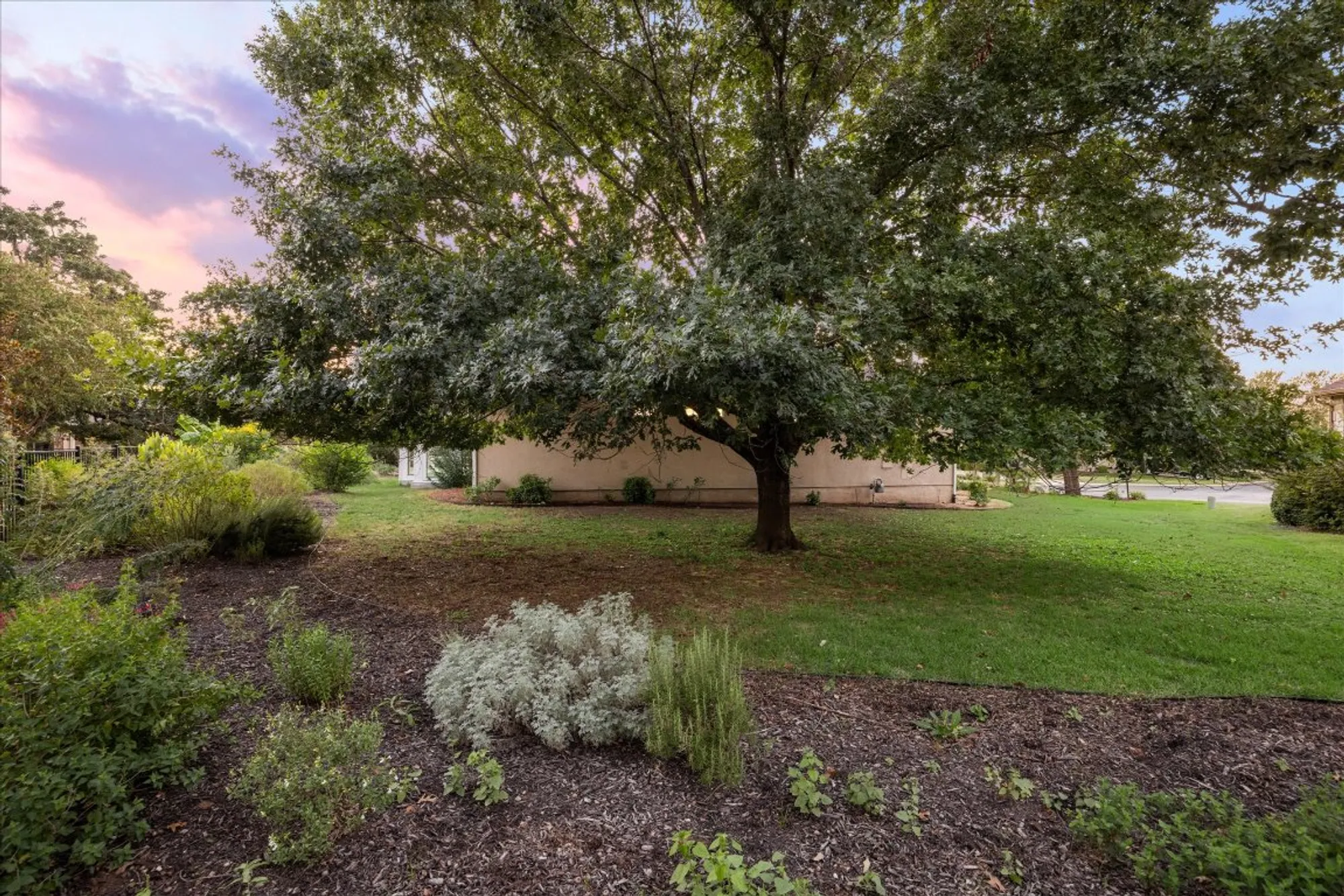 Property Slideshow image 33 of 36 | 110 hale ct, Georgetown, TX, 78633