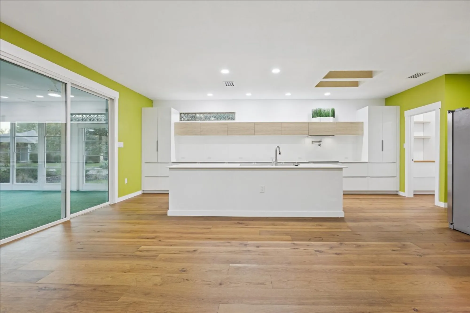 Property Slideshow image 9 of 36 | 110 hale ct, Georgetown, TX, 78633