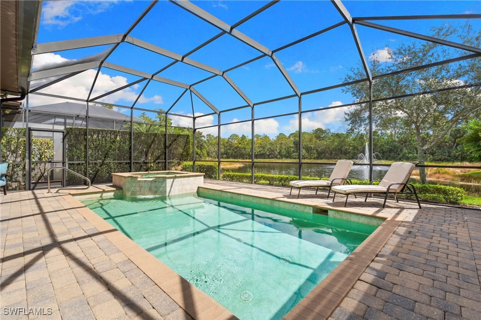 Property Slideshow image 18 of 18 | 6564 roma way, Naples, FL, 34113