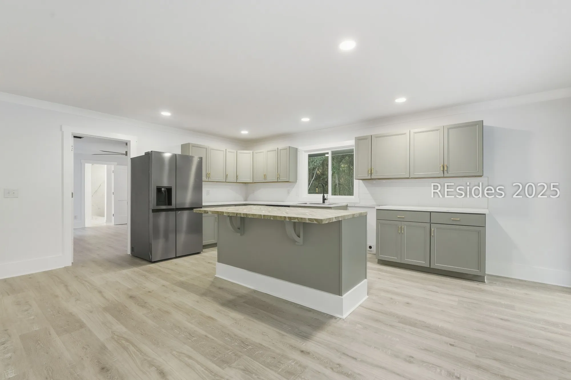 Property Slideshow image 11 of 73 | 90 cypress marsh dr, Hilton Head Island, SC, 29926