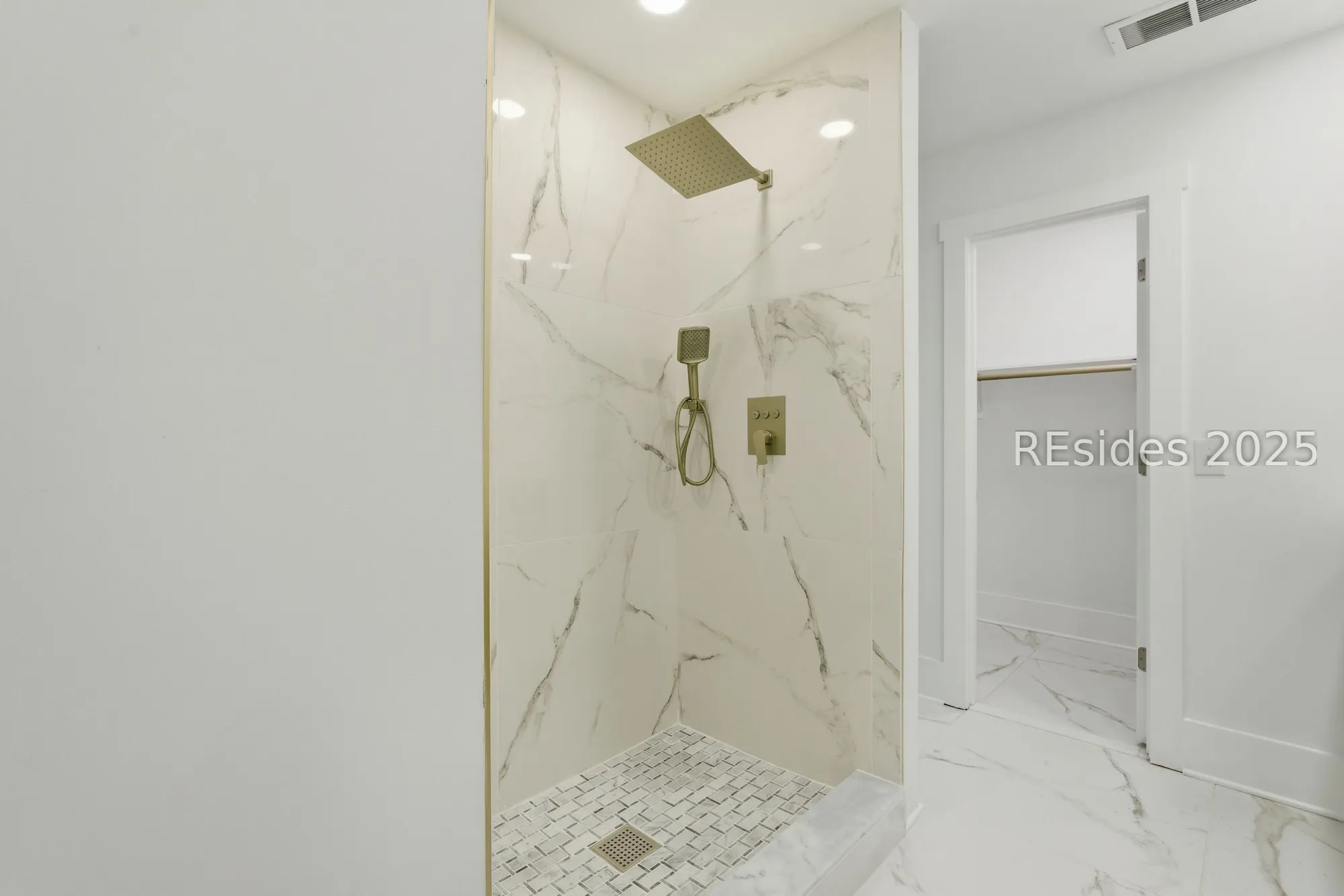 Property Slideshow image 44 of 73 | 90 cypress marsh dr, Hilton Head Island, SC, 29926